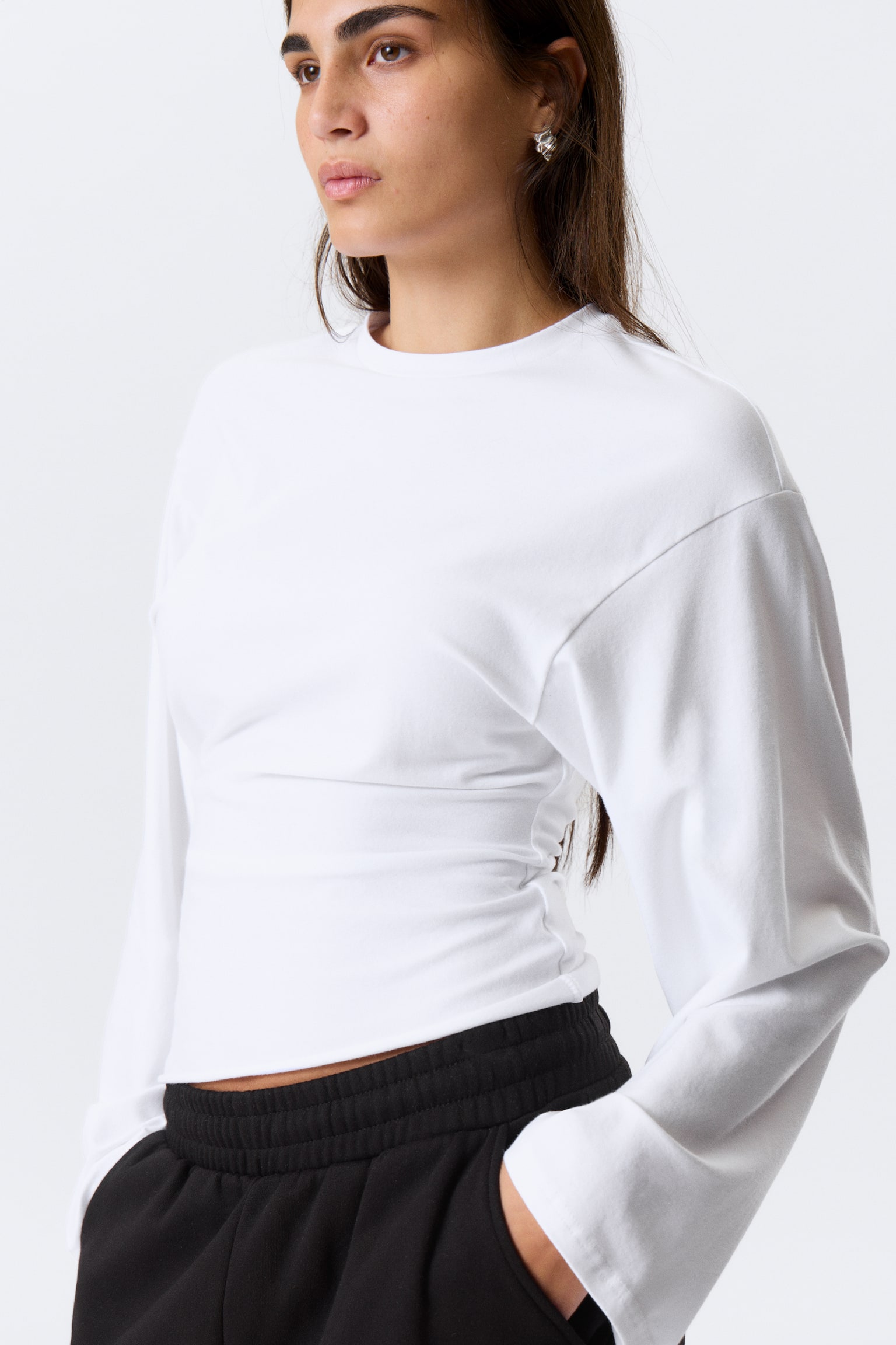 T-shirt a maniche lunghe con arricciature - Bianco/Grigio mélange a righe - 4