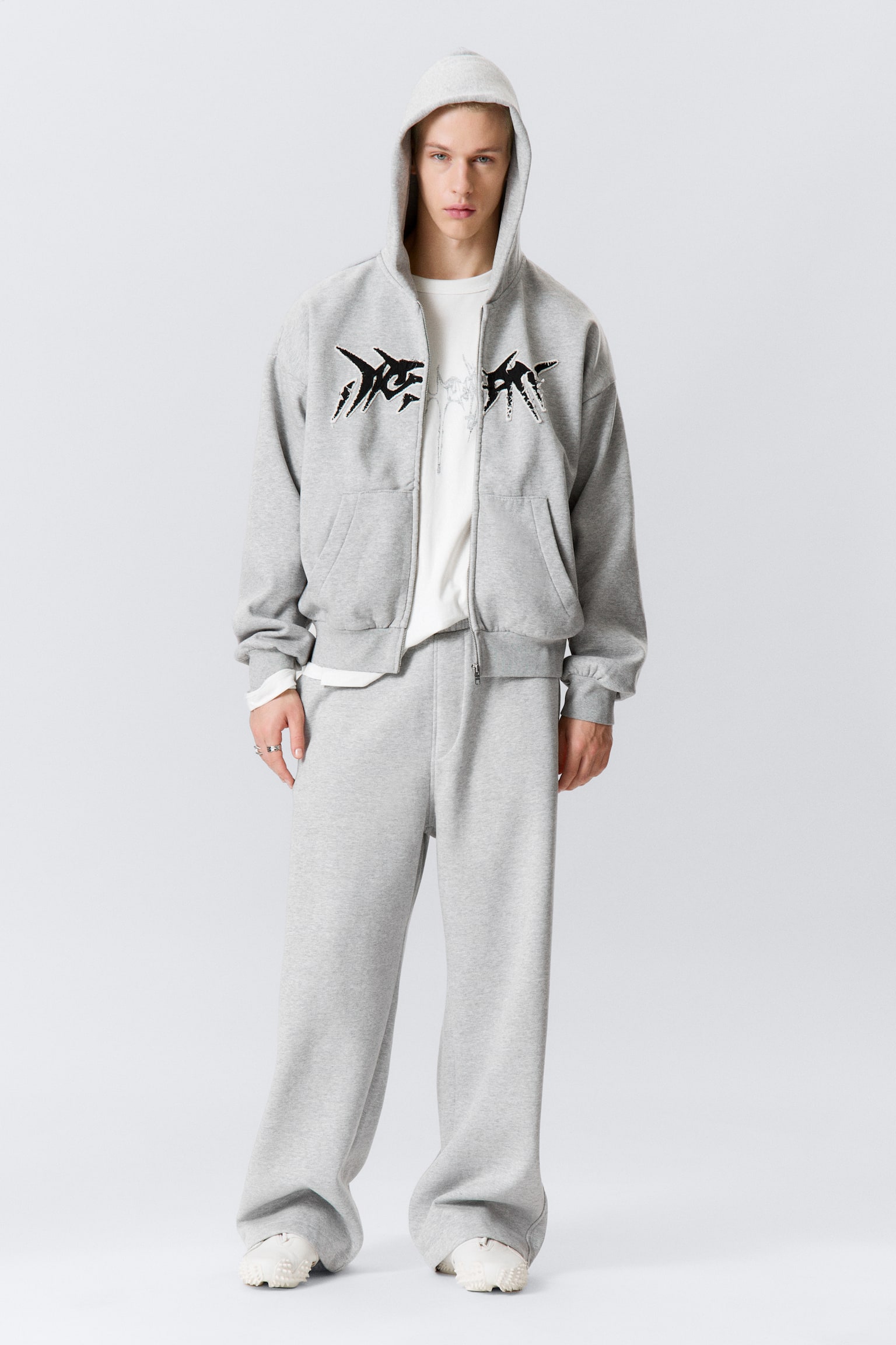 Grafischer Zip-Hoodie mit eckigem Schnitt - Grau meliert - "Dream" - 3