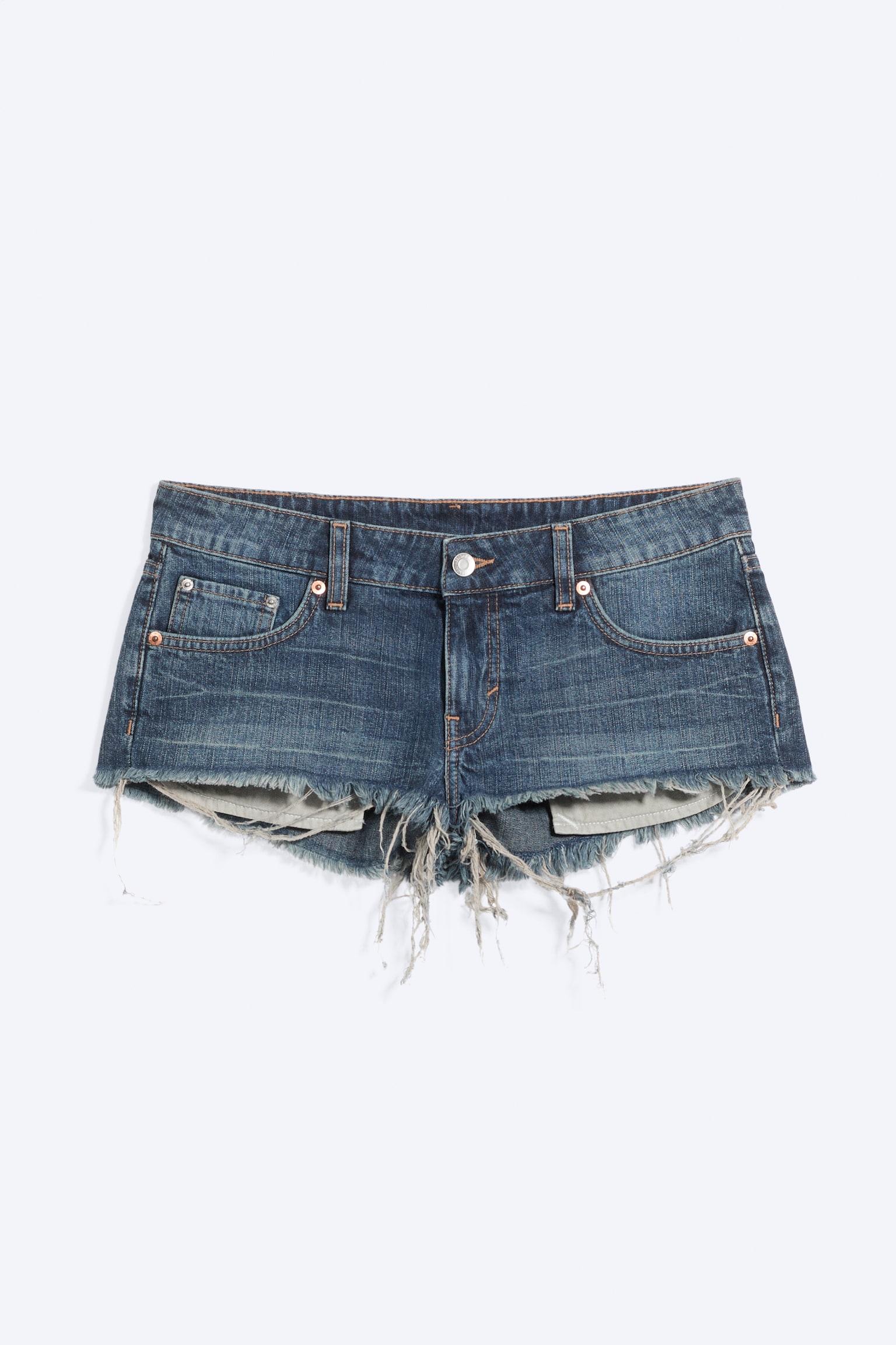 Venus Frayed Low Rise Denim Hotpants - Blue Hymn – middels blå/Chelsea Black – svart