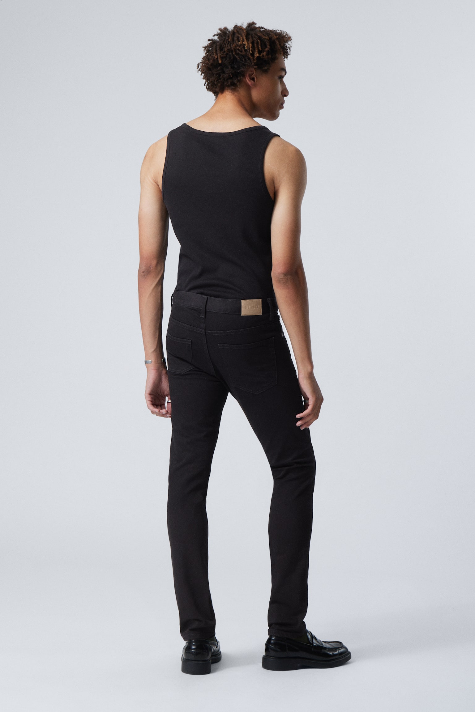 Friday Skinny Slim Leg Jeans - Black - 4