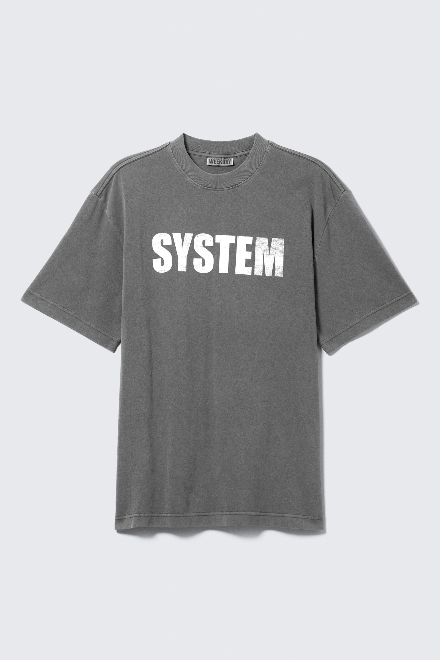 Entspanntes T-Shirt mit Grafikdruck - Gewaschenes Schwarz - SYSTEM/Weiß - "Reclaim your wisdom"/Schwarz - "Team Building"/Schwarz - Cosmic Eagle/Schwarz - Dragon Gate/Schwarz - "Thunder Tour"/Dunkelbraun - "Drea8m" - 2