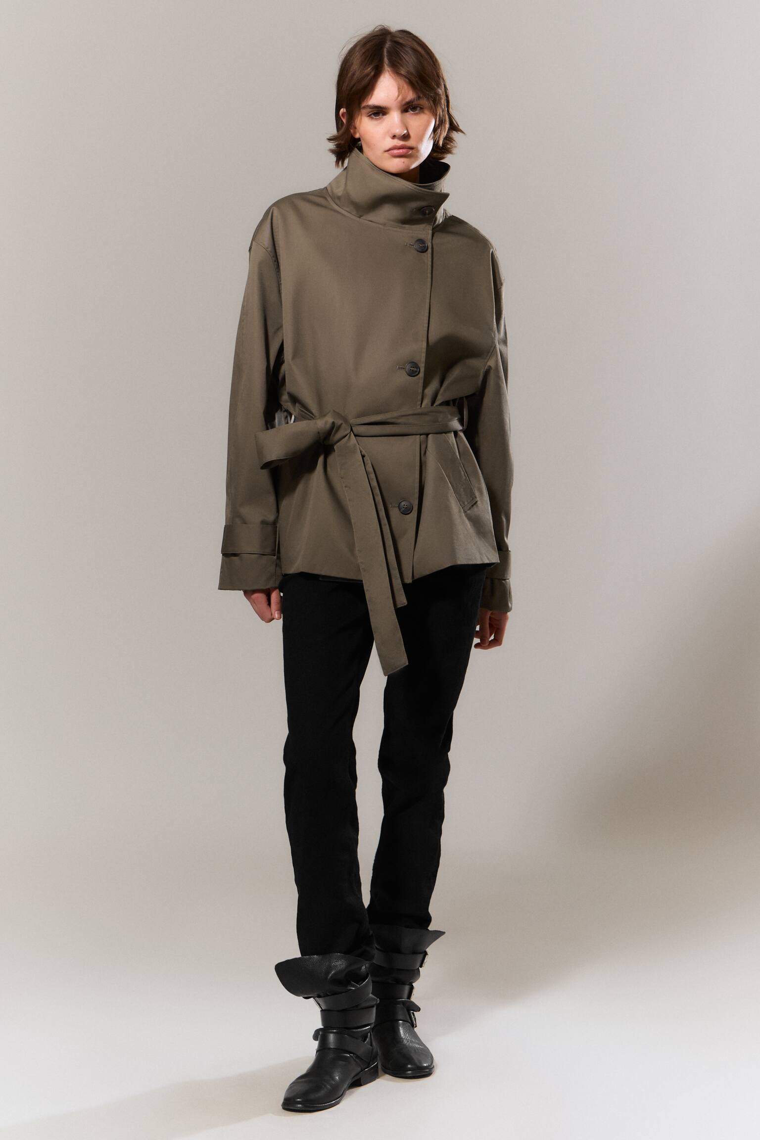 Trench court oversize à col cheminée - Gris cendré - 3