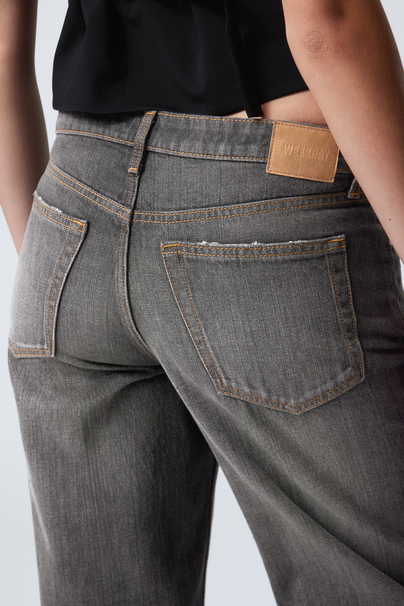 Ample Low Rise Loose Wide Leg Jeans - Ash Black - Black/Gasoline Blue - Medium Blue/Canyon Grey - Medium Grey/Ice Blue - Light Blue/Blue Layer/Ink Black - Black/Mine Blue - Medium Blue/Steel Blue - Medium Blue/Opulent Blue - Light Blue/Mine Grey - Dark Grey - 5