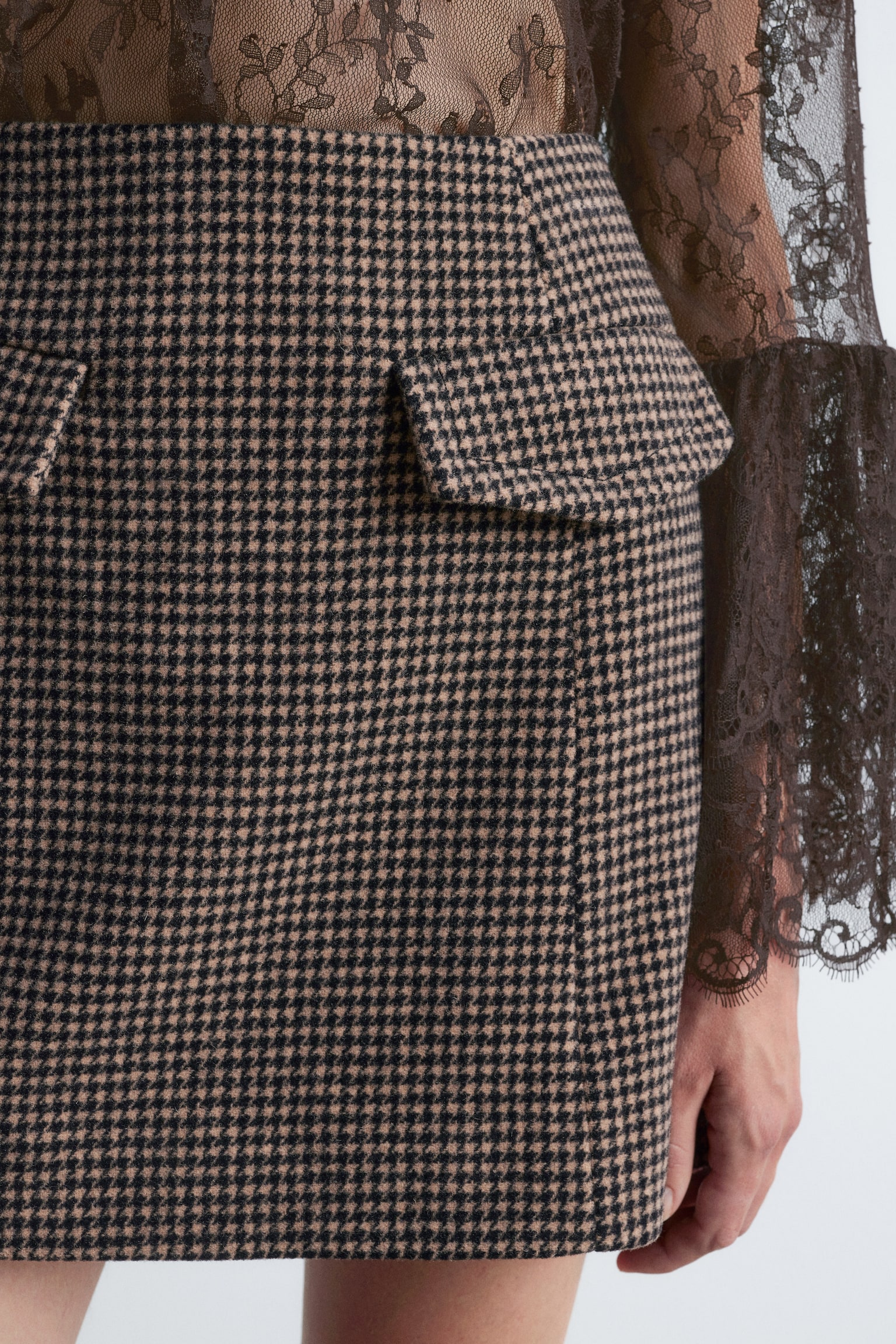 Minirock mit Pattentaschen - Braun/Hahnentrittmuster - 4