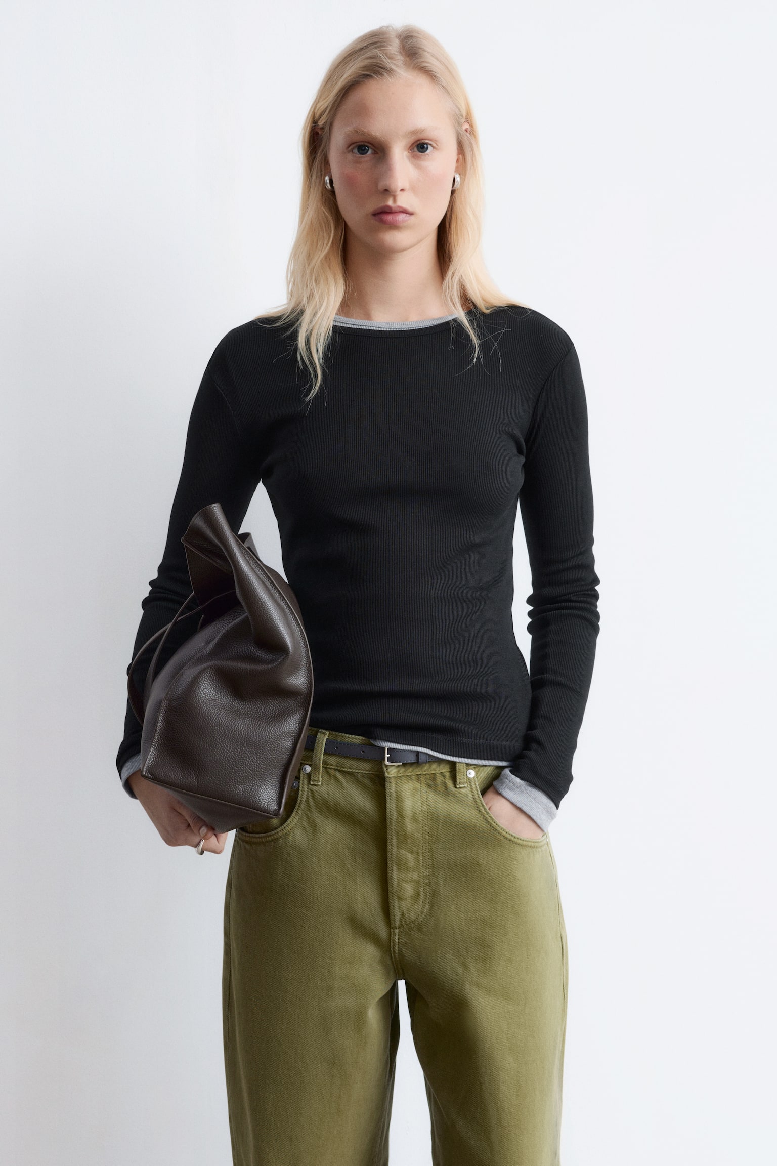 Haut côtelé à manches longues - Black/Marron foncé/Rayures beiges/noires/Blanc/Rayures brunes et blanches/Gris clair/Vert foncé - 1