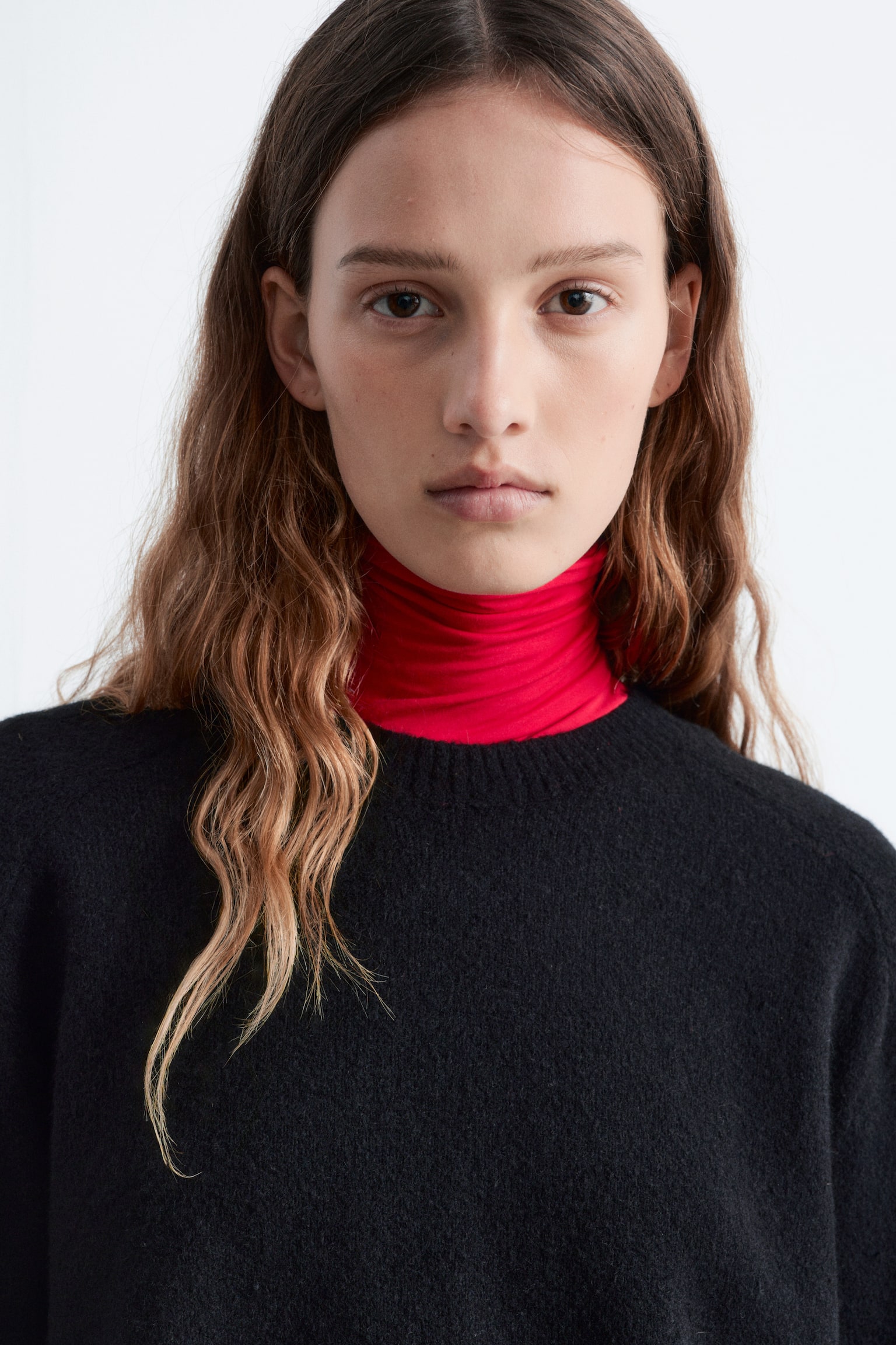 Gestrickter Pullover - Schwarz/Dunkelblau/Hellrosa/Dunkelrot/Dunkelbraun/Hellgrau/Hellgrün/Beige/Dunkles Türkis - 4