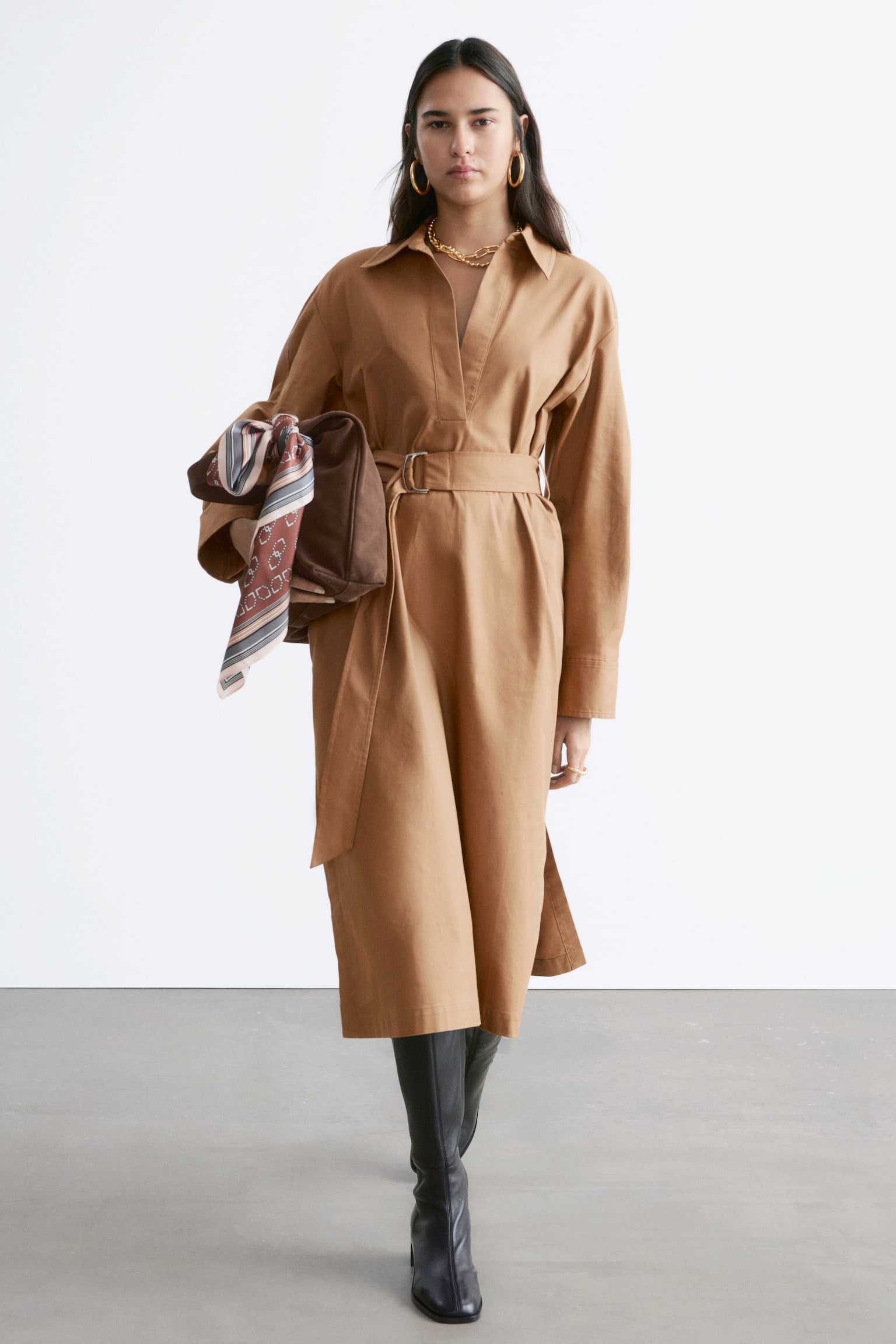 Belted Midi dress - Кафяво/Тъмносиньо - 5