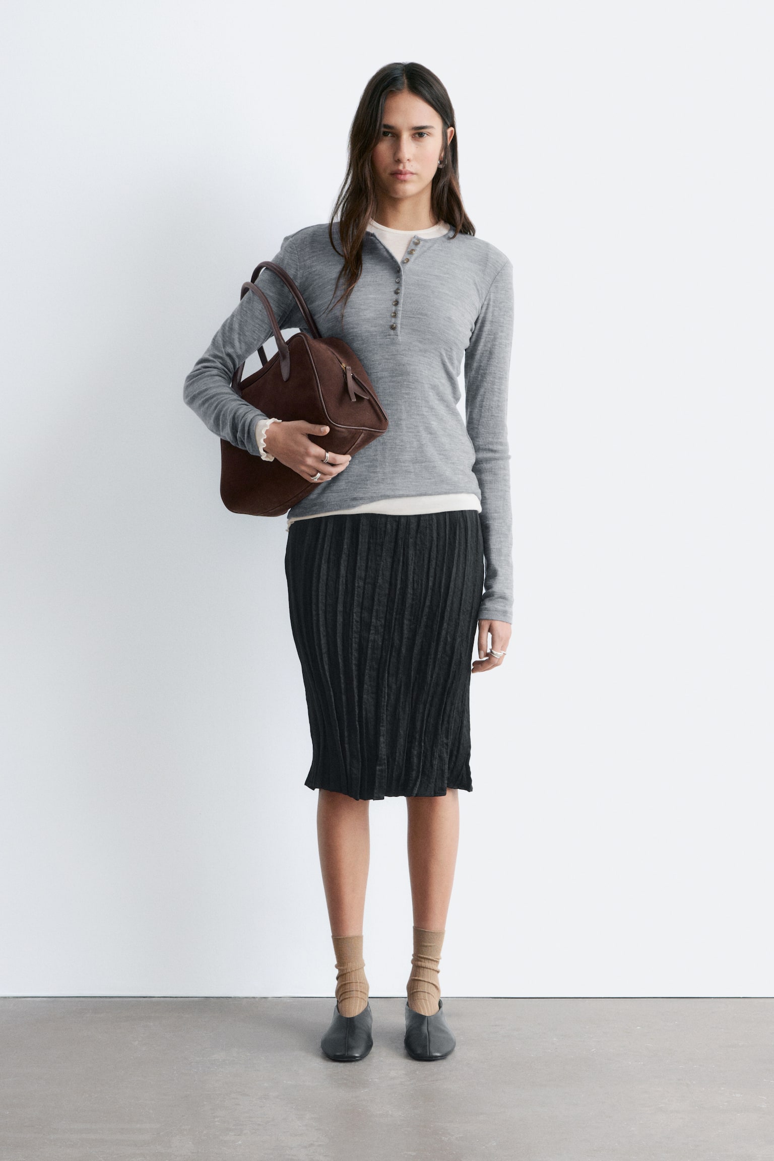 Oberteil aus Wolle mit halblanger Knopfleiste - Grau meliert/Braun meliert - 5