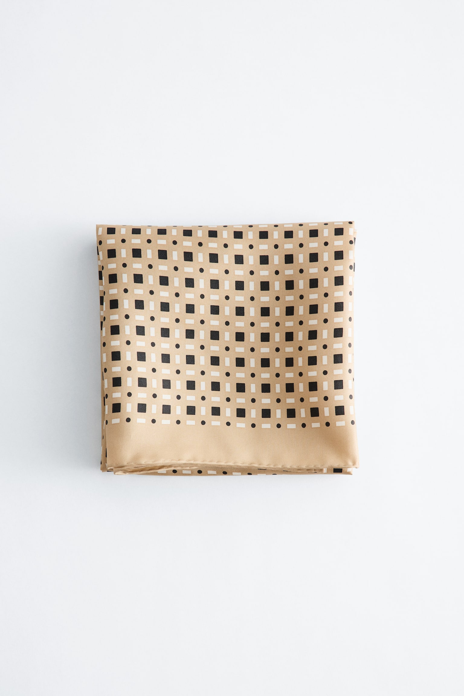 Jedwabna apaszka z geometrycznym nadrukiem - Beżowy/Geometryczny wzór/Brązowy/Geometryczny nadruk