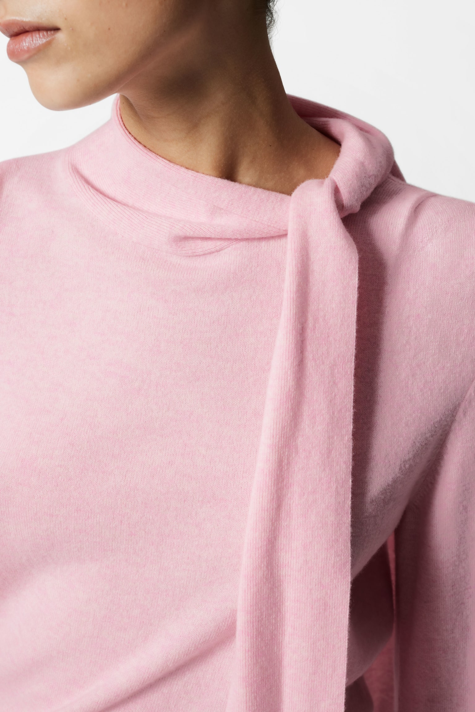 Merino Tie-Neck Jumper - Pink/Black - 3