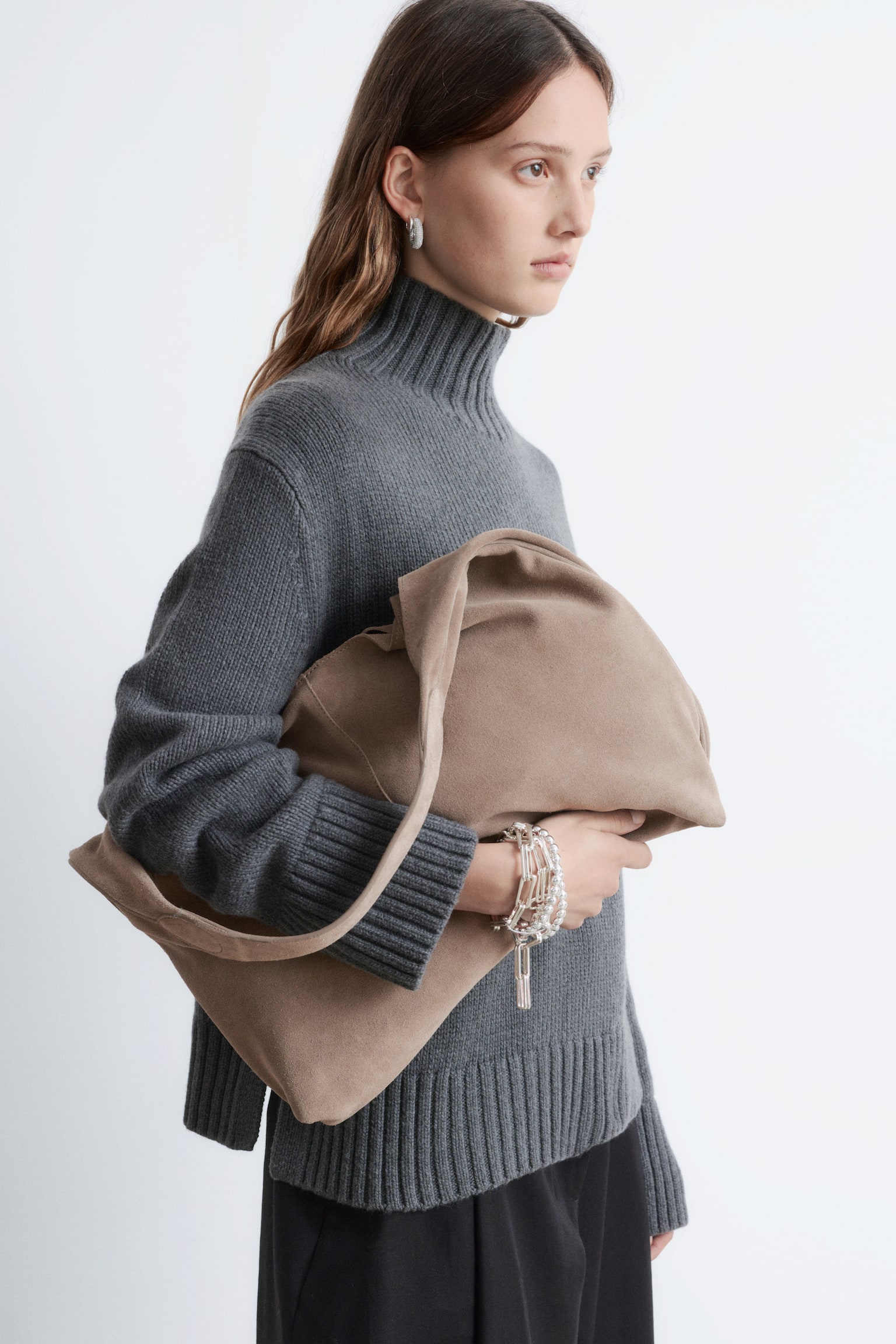 Große Tragetasche aus Veloursleder - Taupe/Dunkelrot/Braun/Dunkelgrau/Smaragdgrün/Hellblau/Rost - 1