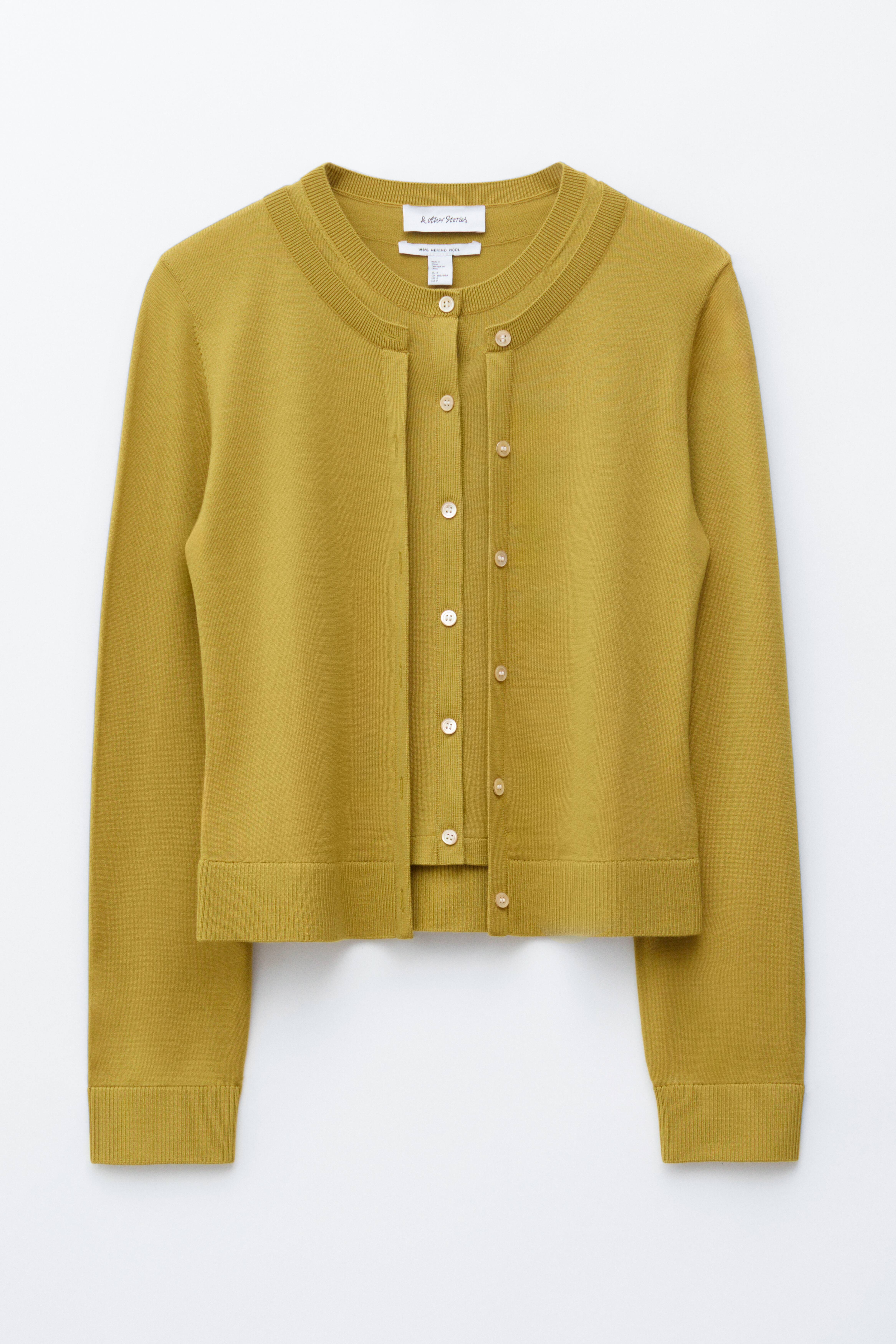 Dobbeltlagt cardigan i merinould - Sennepsgul/Sort