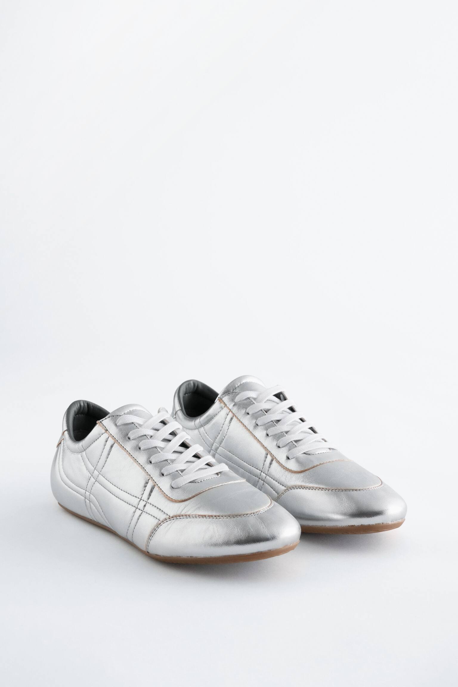 Sneakers minimal in pelle - Argento - 3