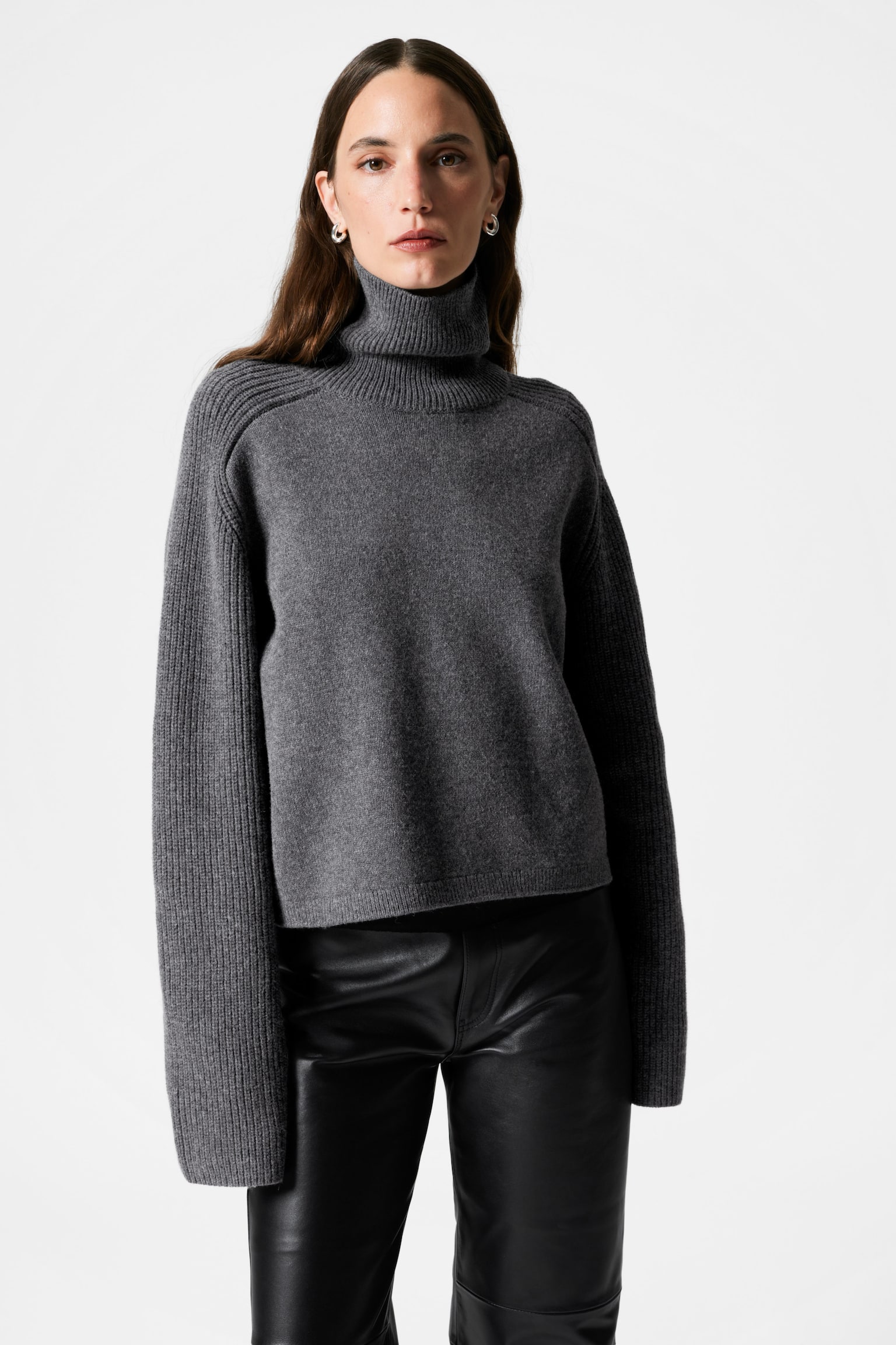 Boxy Turtleneck Jumper - Dark Grey/Brown - 1