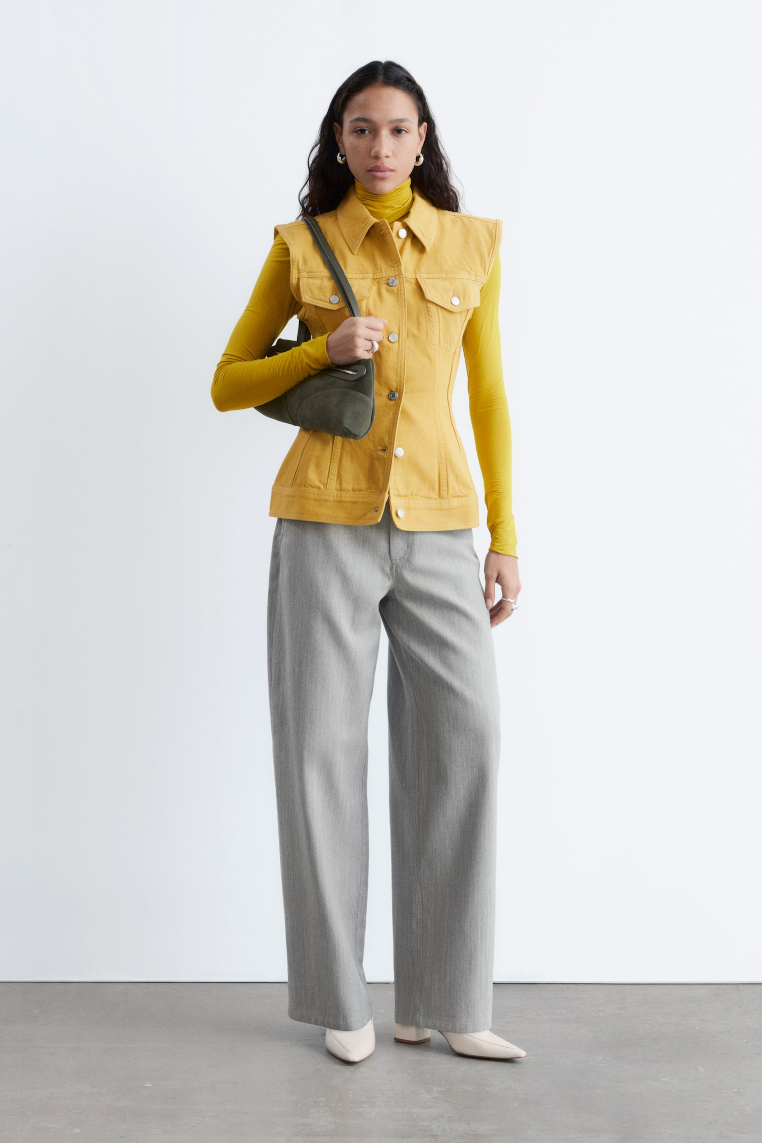 Figursyet denimvest - Gul - 4