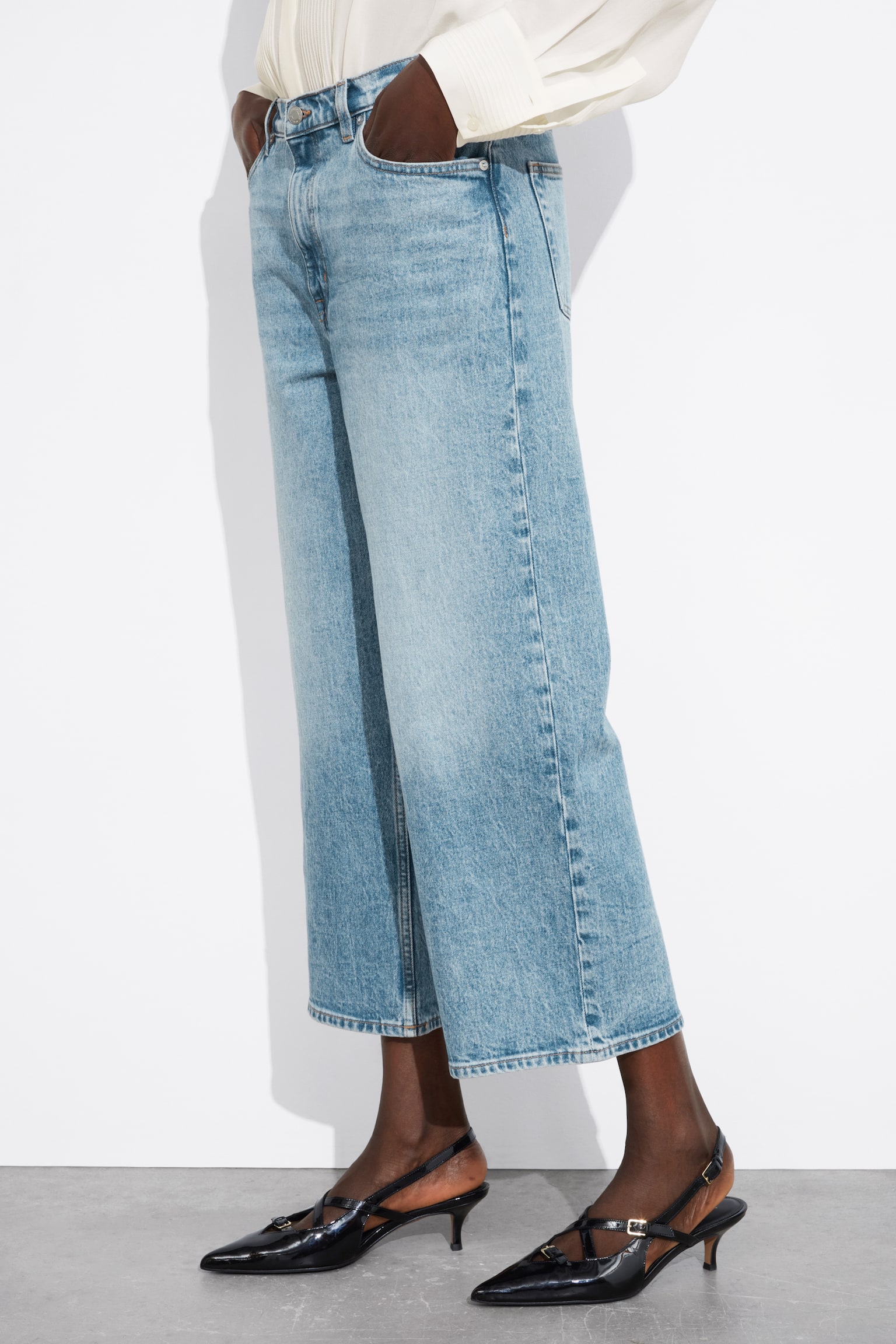 Wide Cropped Jeans - Dusty Blue/Light Beige/Mid Blue/Black - 5