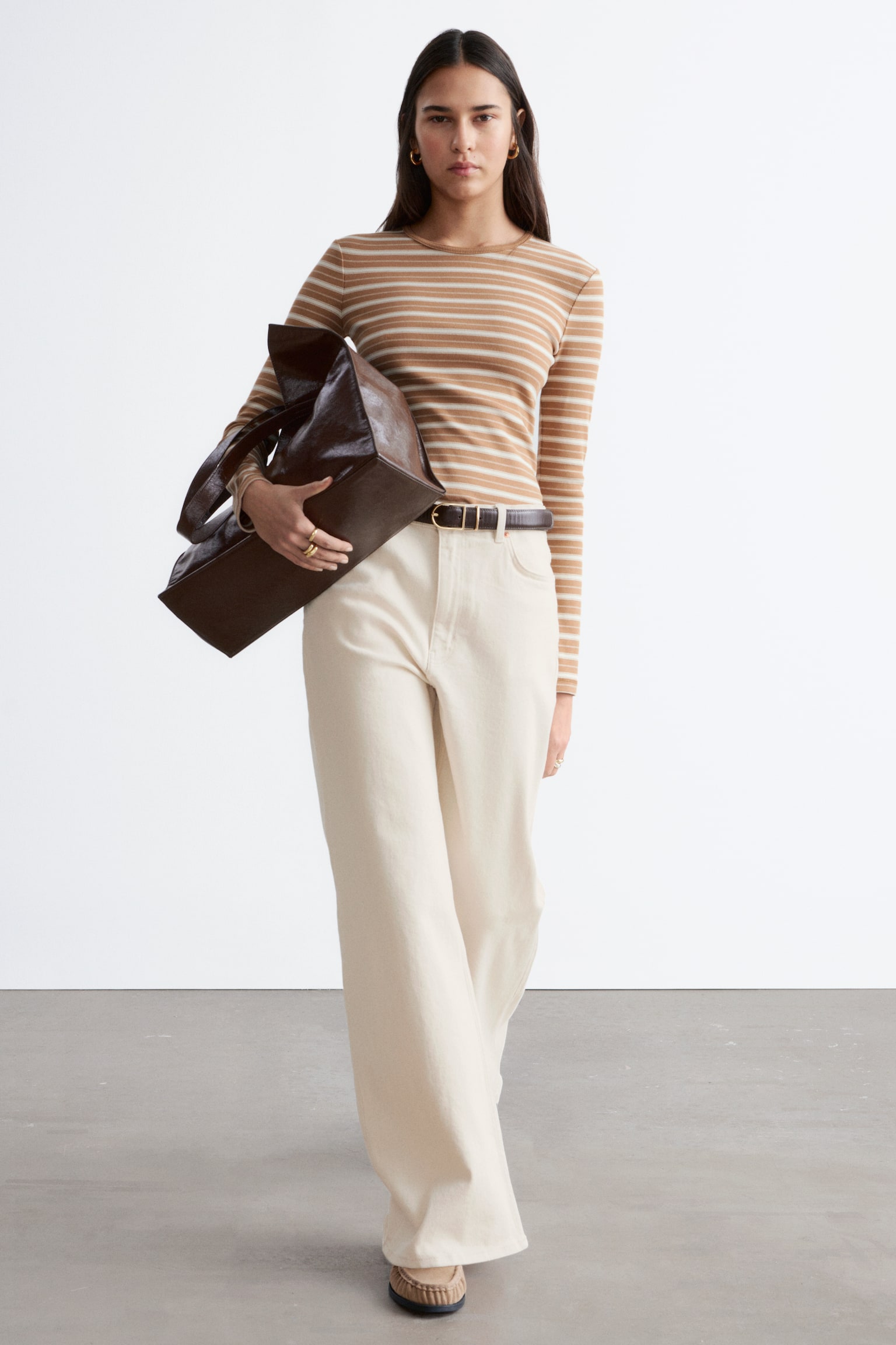 Geribbelde top met lange mouwen - Bruin/witte strepen/Wit/Pastelgeel/Beige/zwarte strepen/Lichtgrijs/Donkerbruin/Zwart - 5