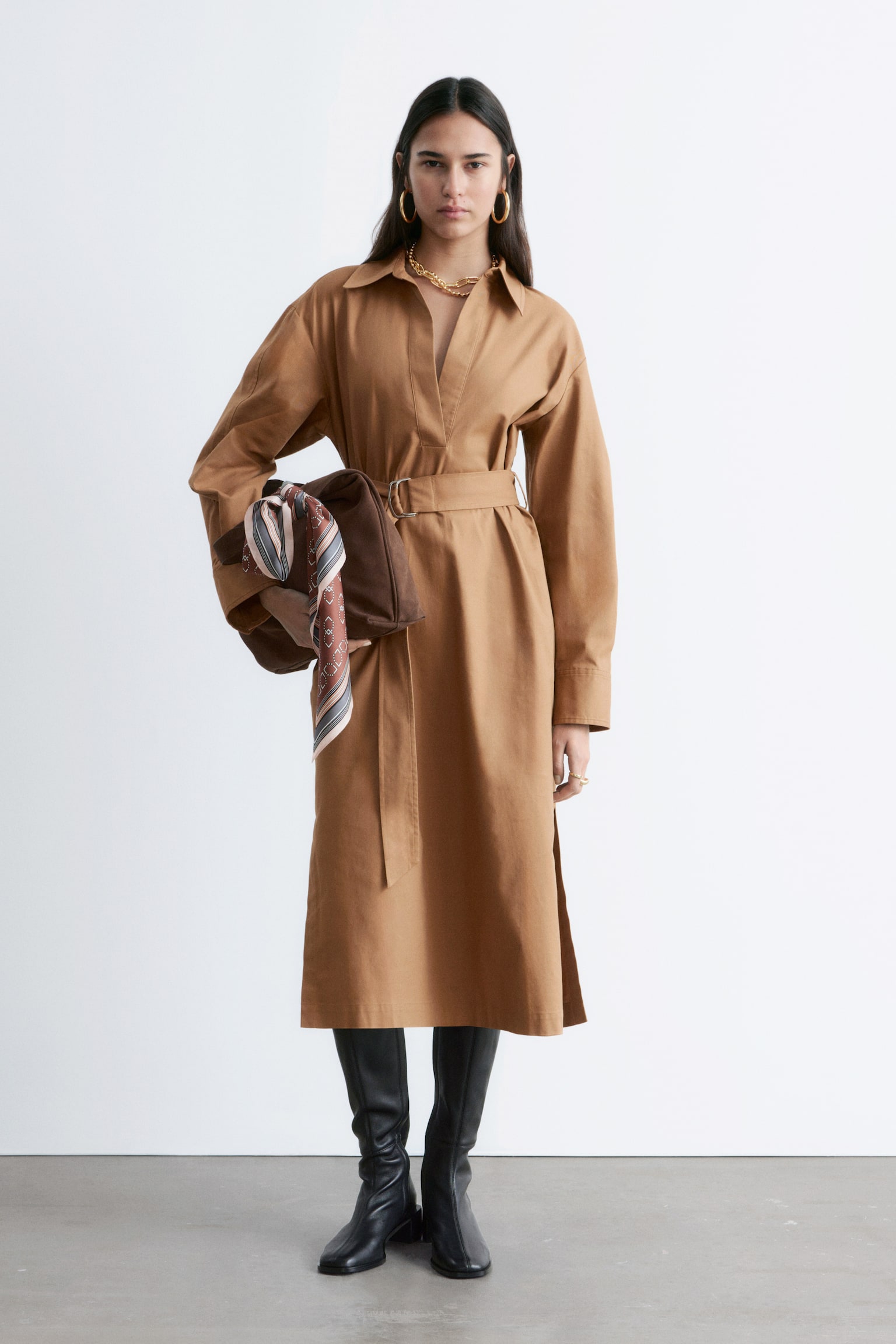 Belted Midi dress - Кафяво/Тъмносиньо - 1