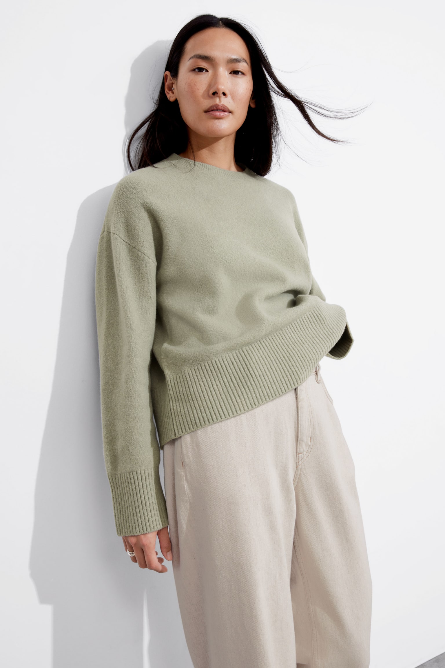 Relaxed Knit Jumper - Khaki/White/Red/Black/Pale Green/Green/Grey Melange/Navy/Bright Blue/Mole/Dark Green/Bright Pink/Mint - 1