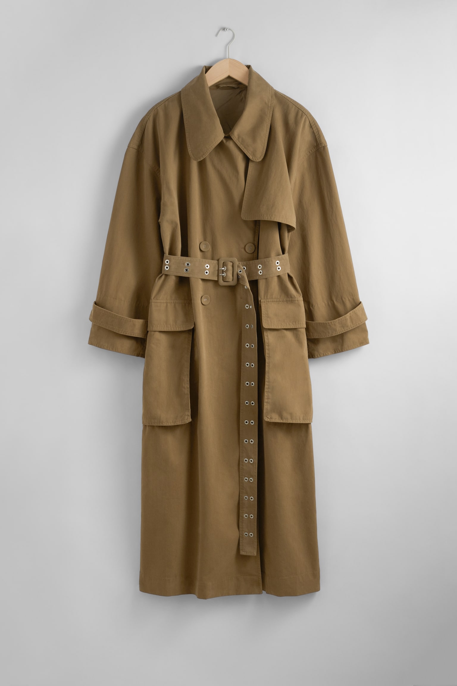 Flap-Pocket Trench Coat - Dark Beige - 1