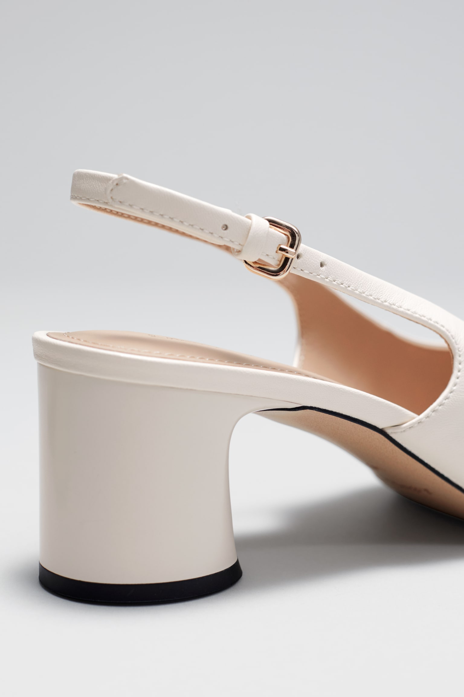 Block-Heel Leather Slingback Pumps - Cream - 2