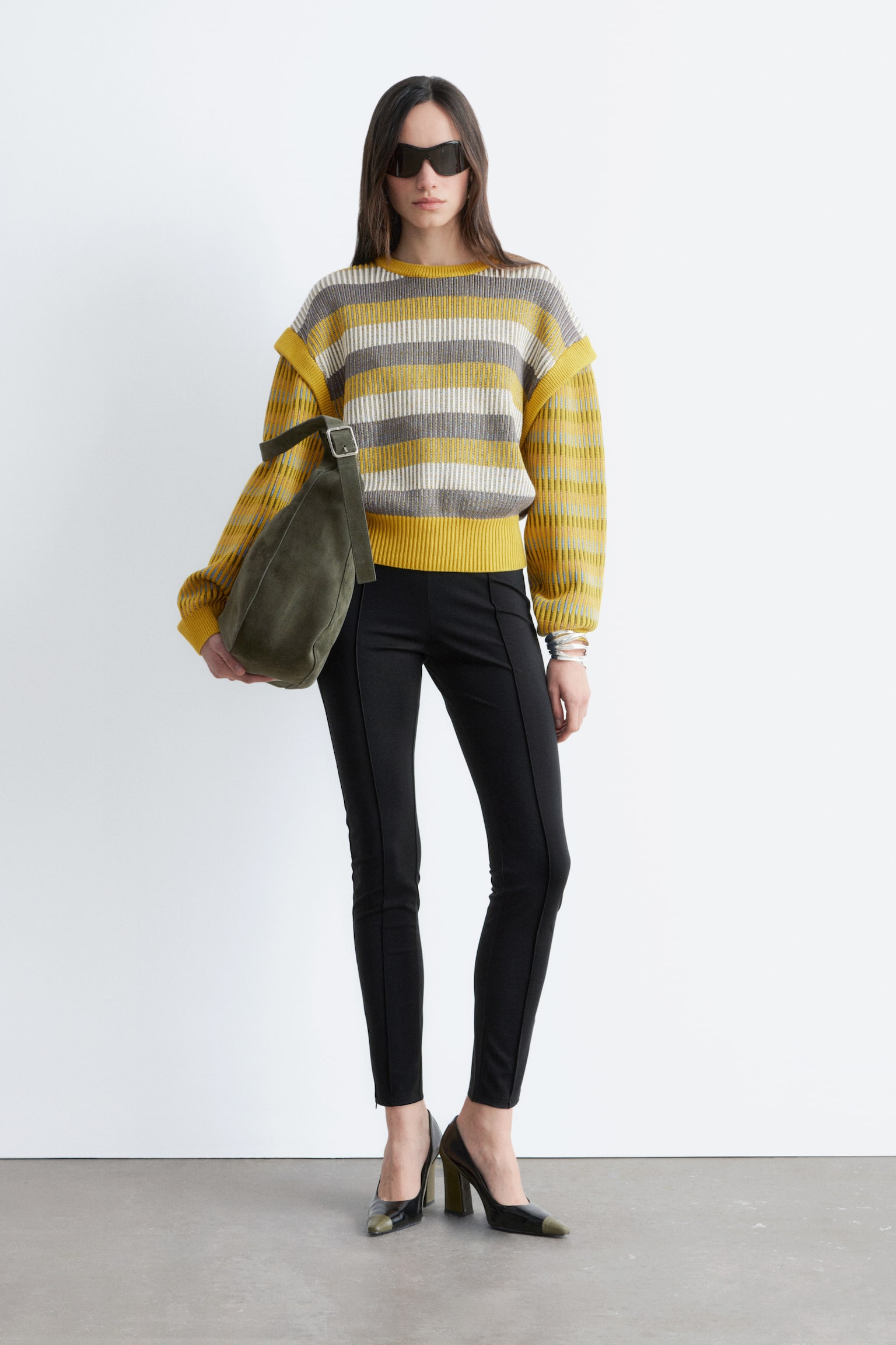 Maglione a pannelli con motivo a righe - Righe giallo/grigio/Beige/Righe multicolore - 1