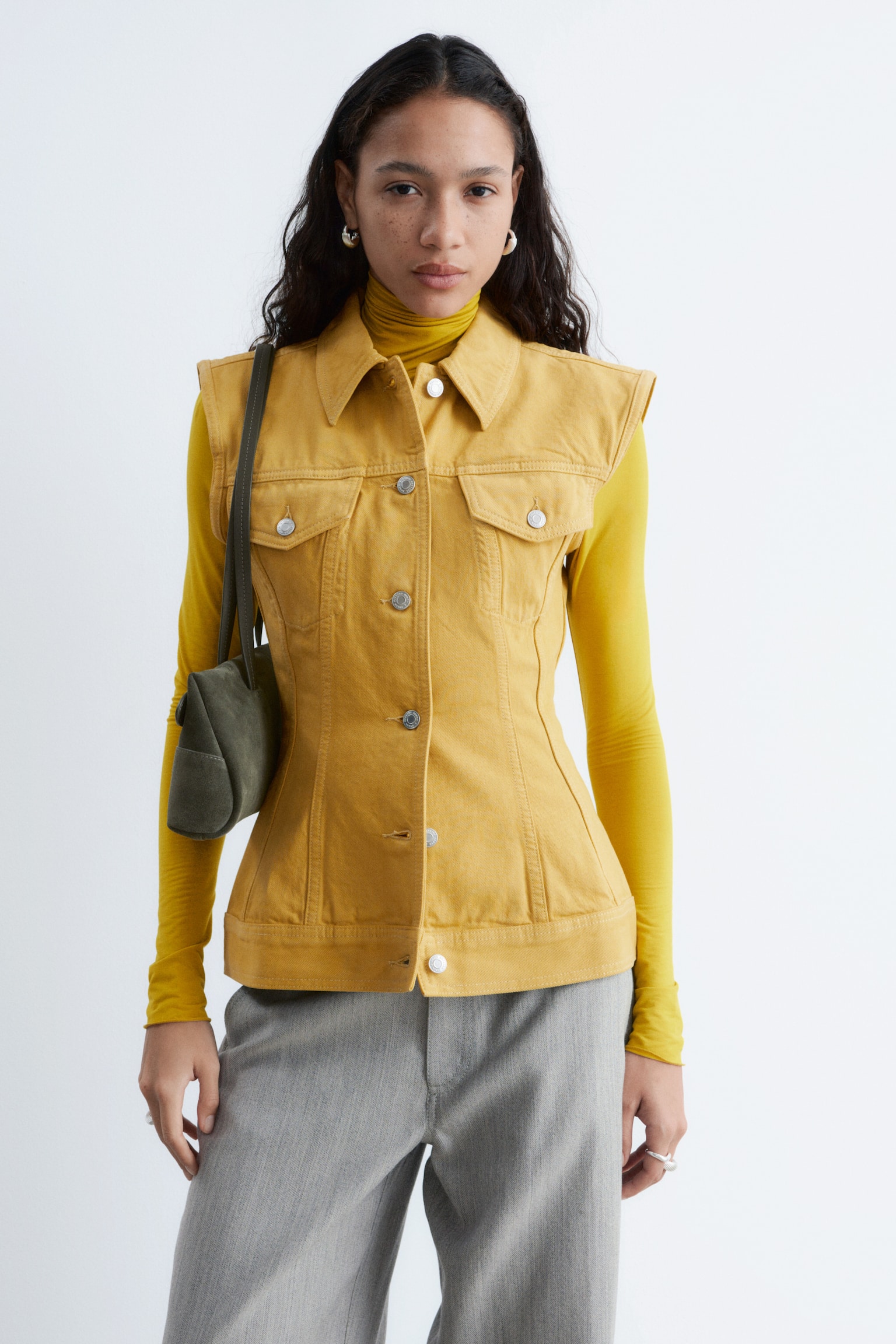 Figursyet denimvest - Gul - 1