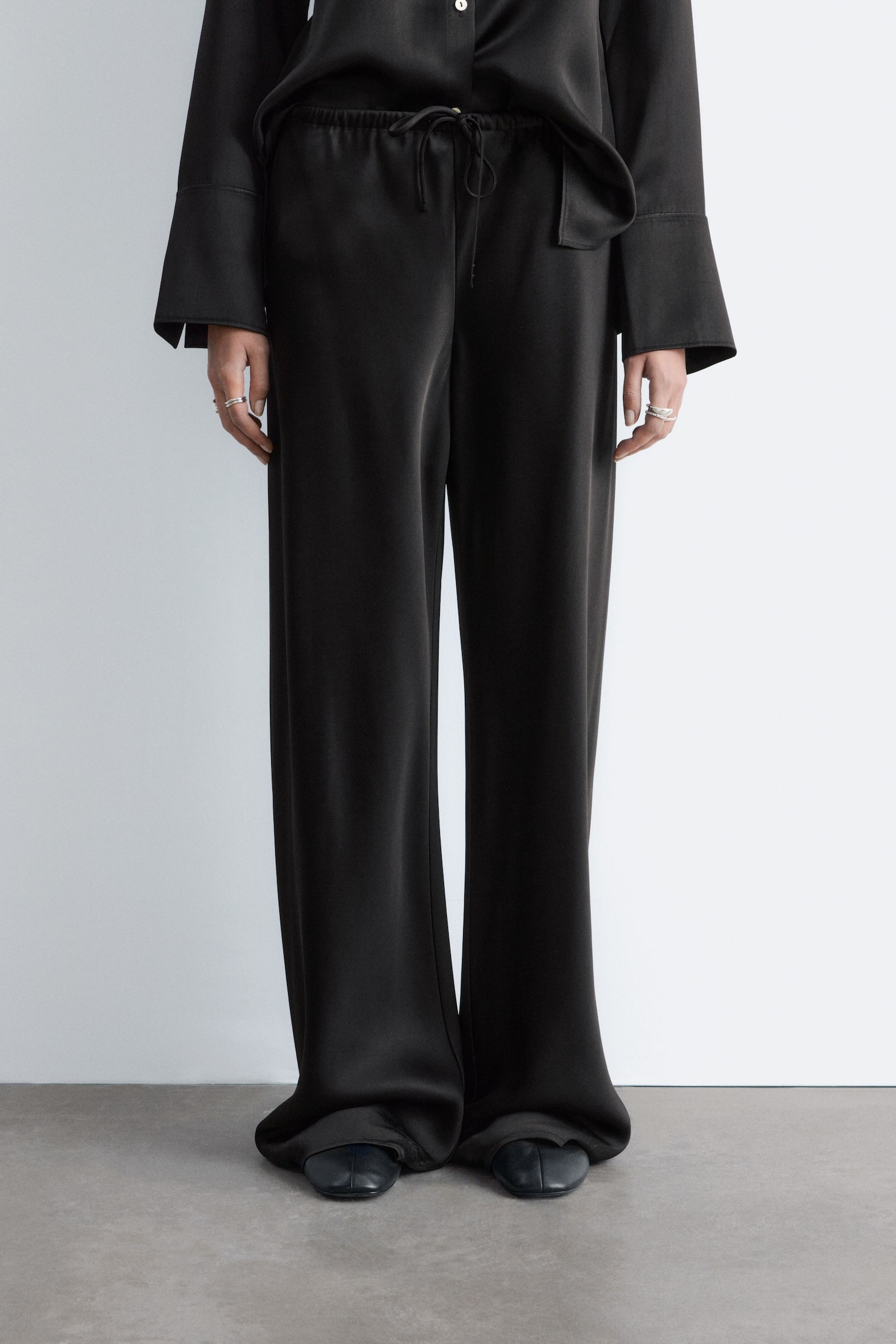Satijnen broek met trekkoord - Zwart/Grijs - 6