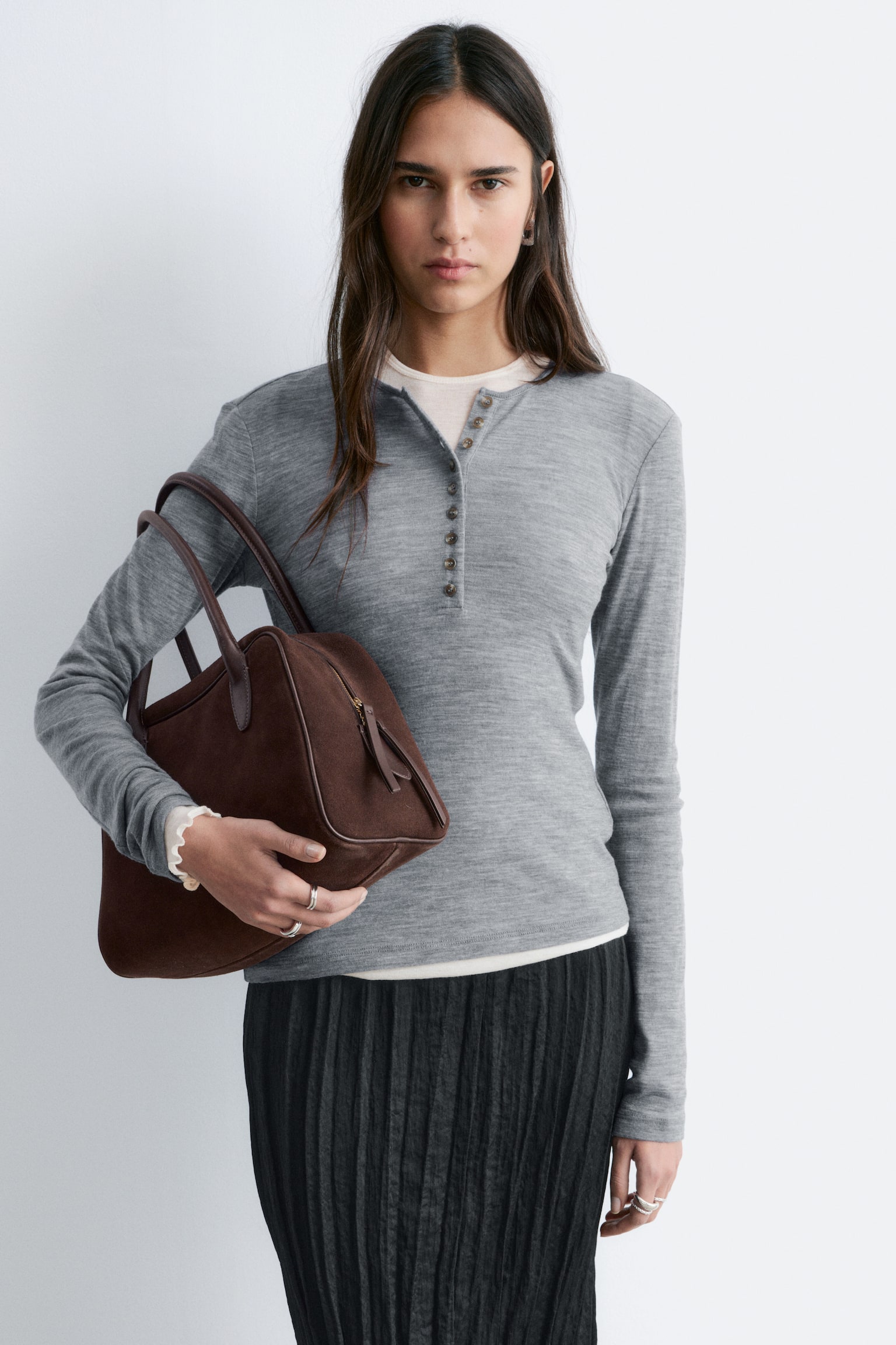 Oberteil aus Wolle mit halblanger Knopfleiste - Grau meliert/Braun meliert - 6