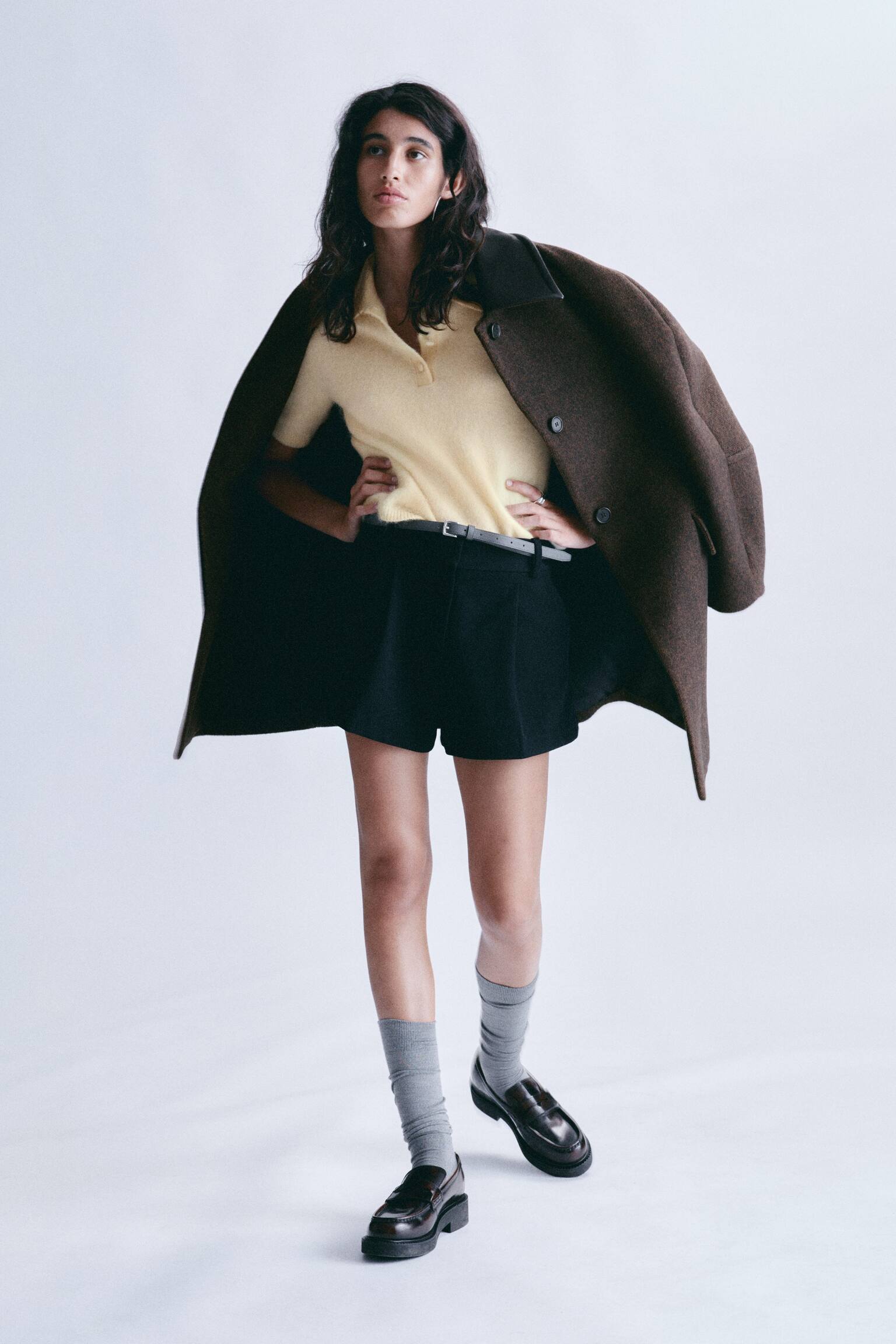 T-shirt polo en maille brossée - Jaune clair/Marron foncé/Gris foncé - 6