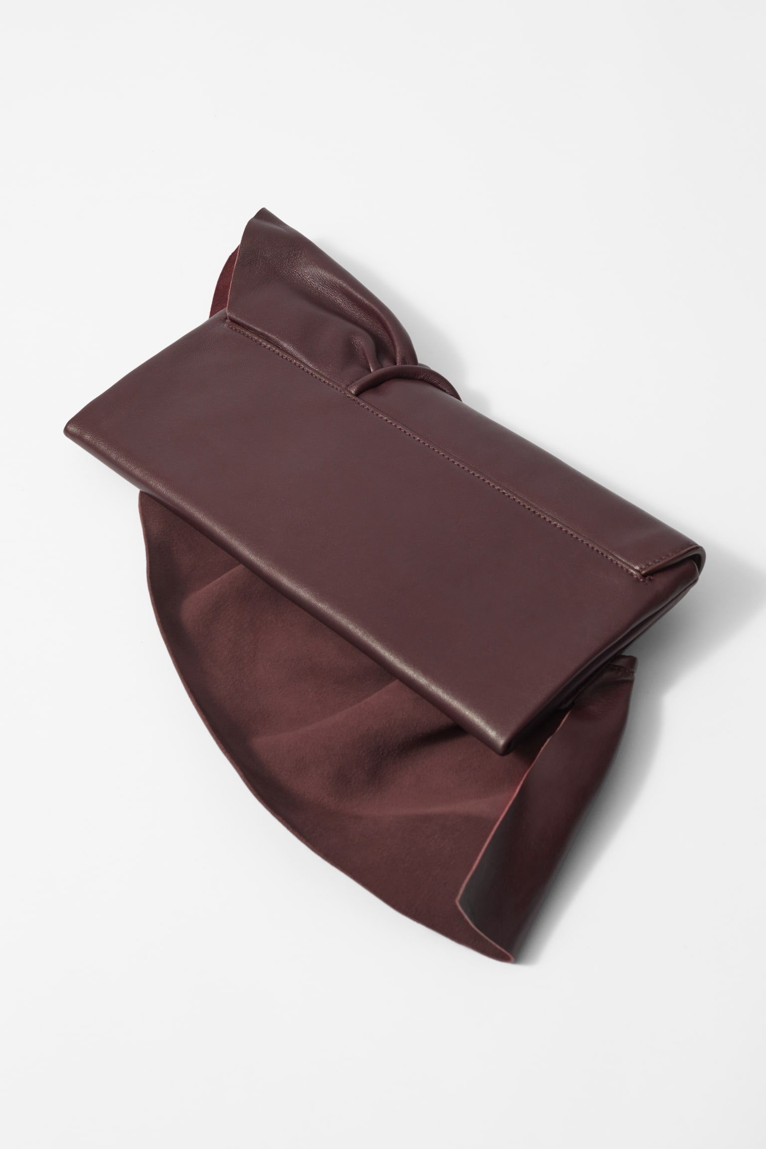 Oversized Frill Clutch - Burgundy - 3