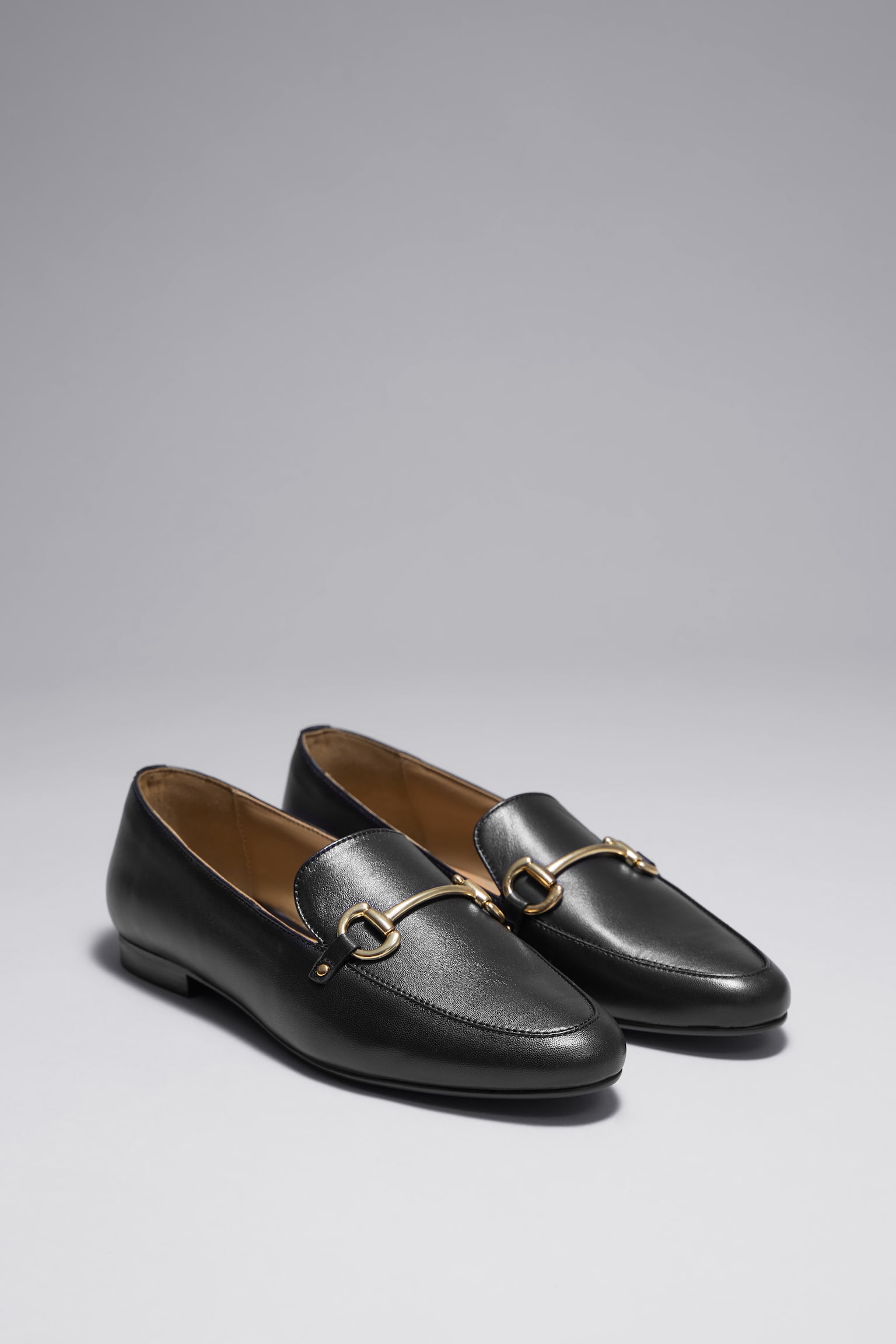 Equestrian Buckle Loafers - Black - 3