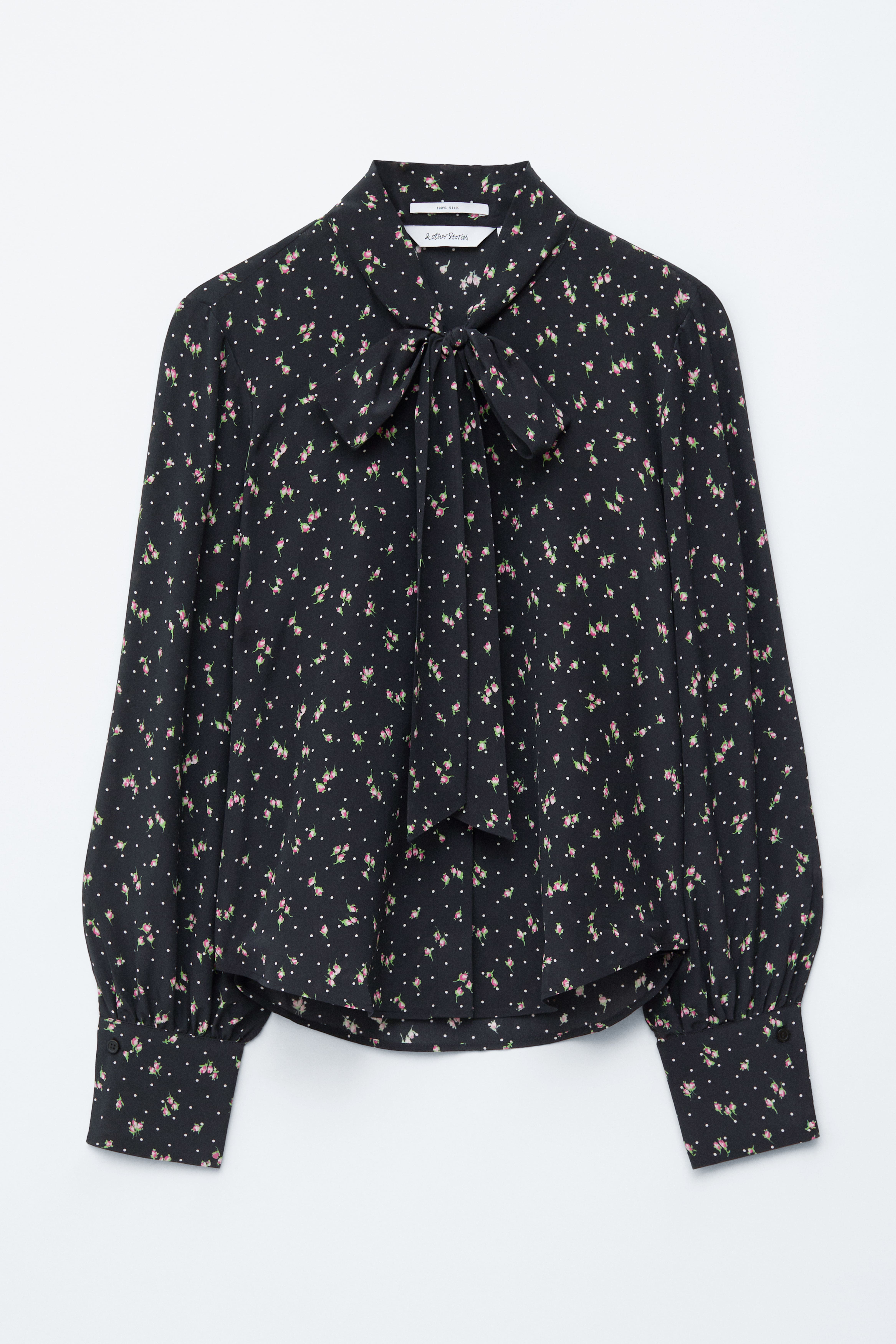 Camicetta in raso con fiocco sul collo - Nero con motivo floreale