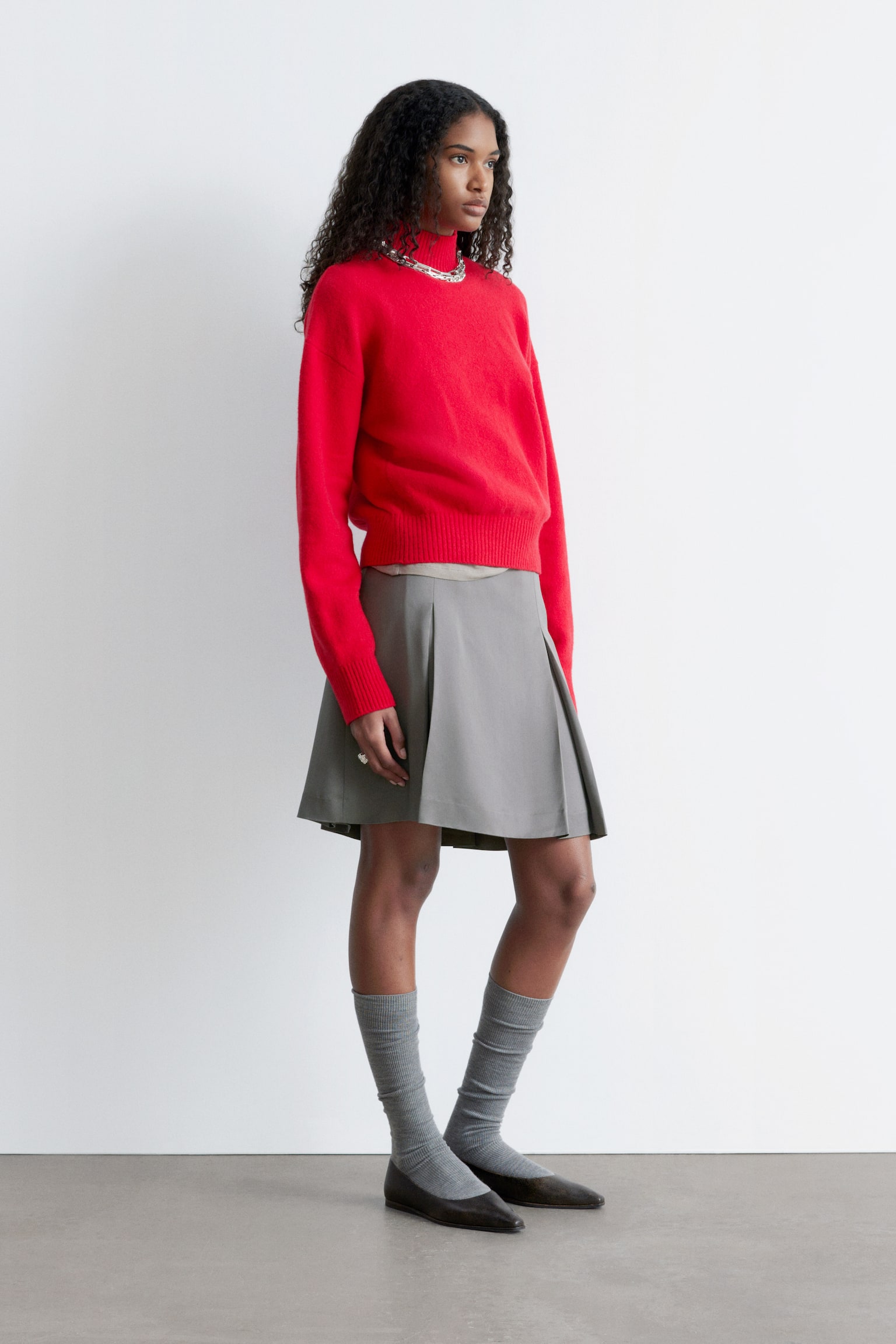 Rollkragenpullover - Leuchtendes Rot/Weinrot/Rosa/Dunkles Graubraun/Leuchtendes Blau/Dunkelbeige/Schwarz - 1