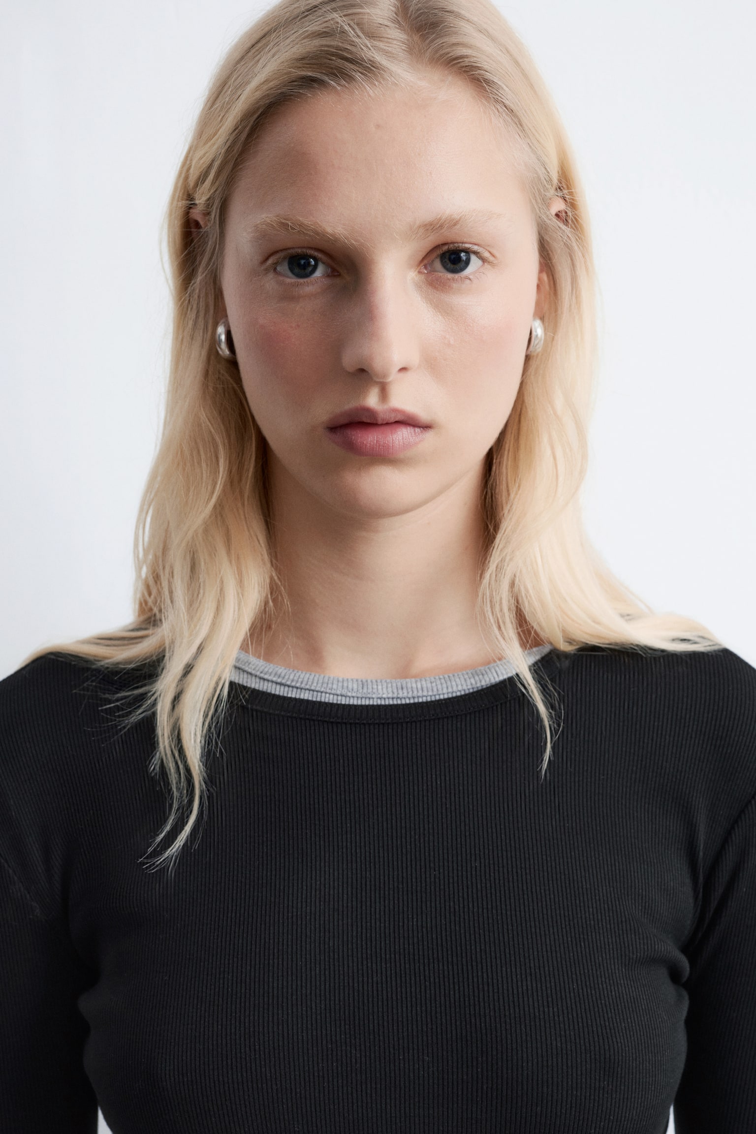 Haut côtelé à manches longues - Black/Marron foncé/Rayures beiges/noires/Blanc/Rayures brunes et blanches/Gris clair/Vert foncé - 6