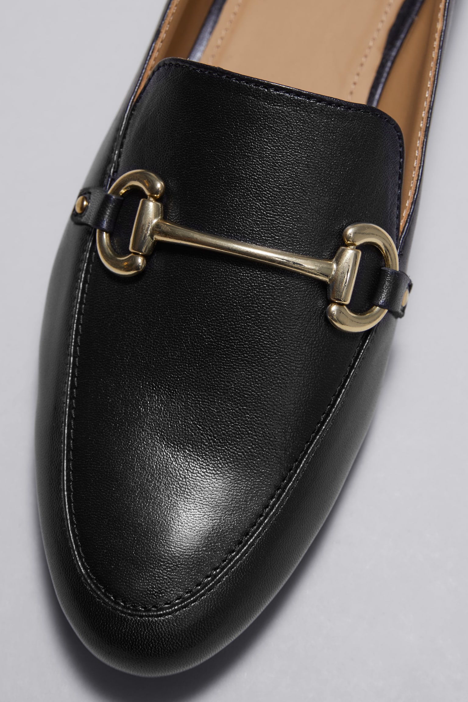 Equestrian Buckle Loafers - Black - 4