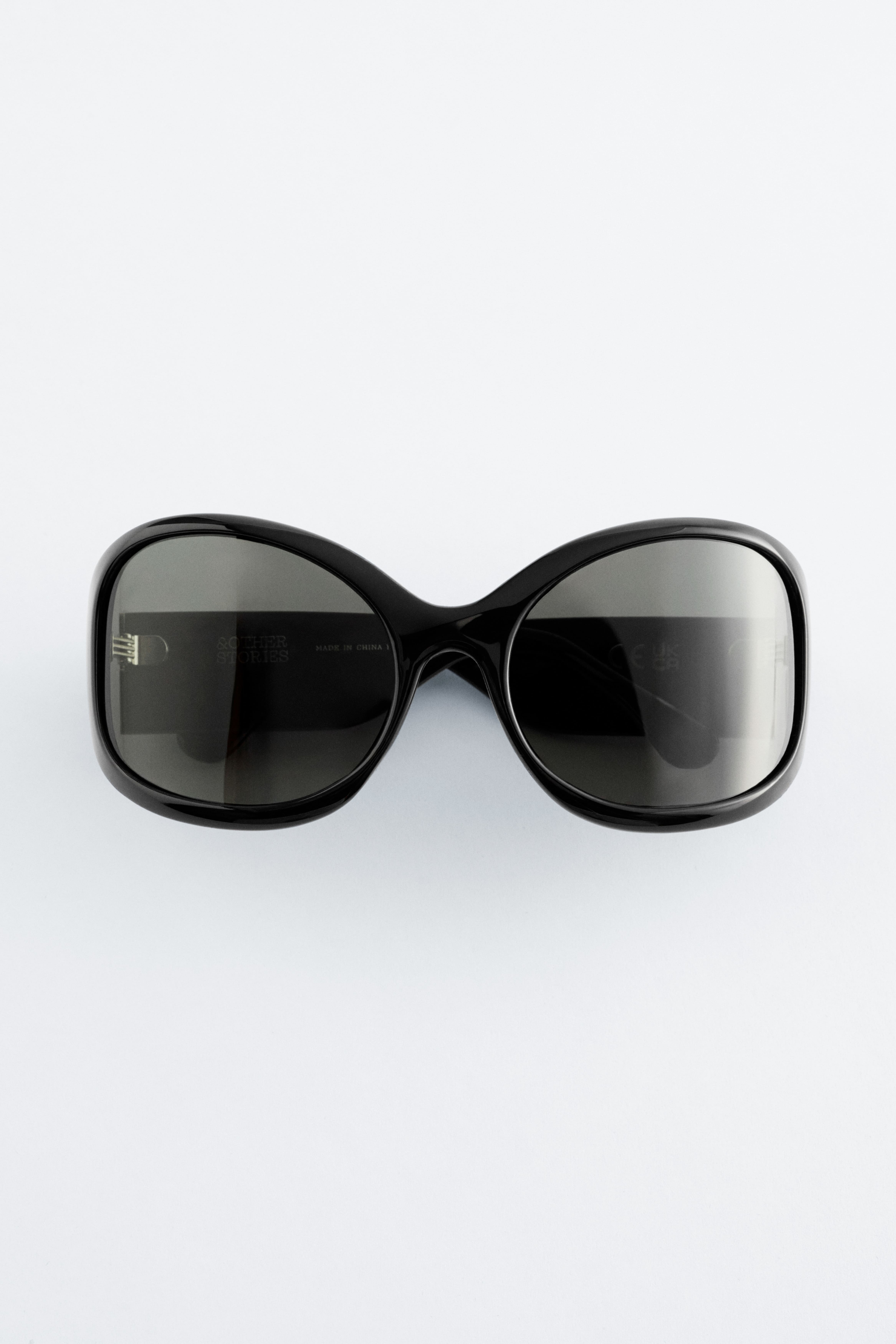 Zonnebril met oversized ovaal montuur - Zwart/Oudroze/Grijs