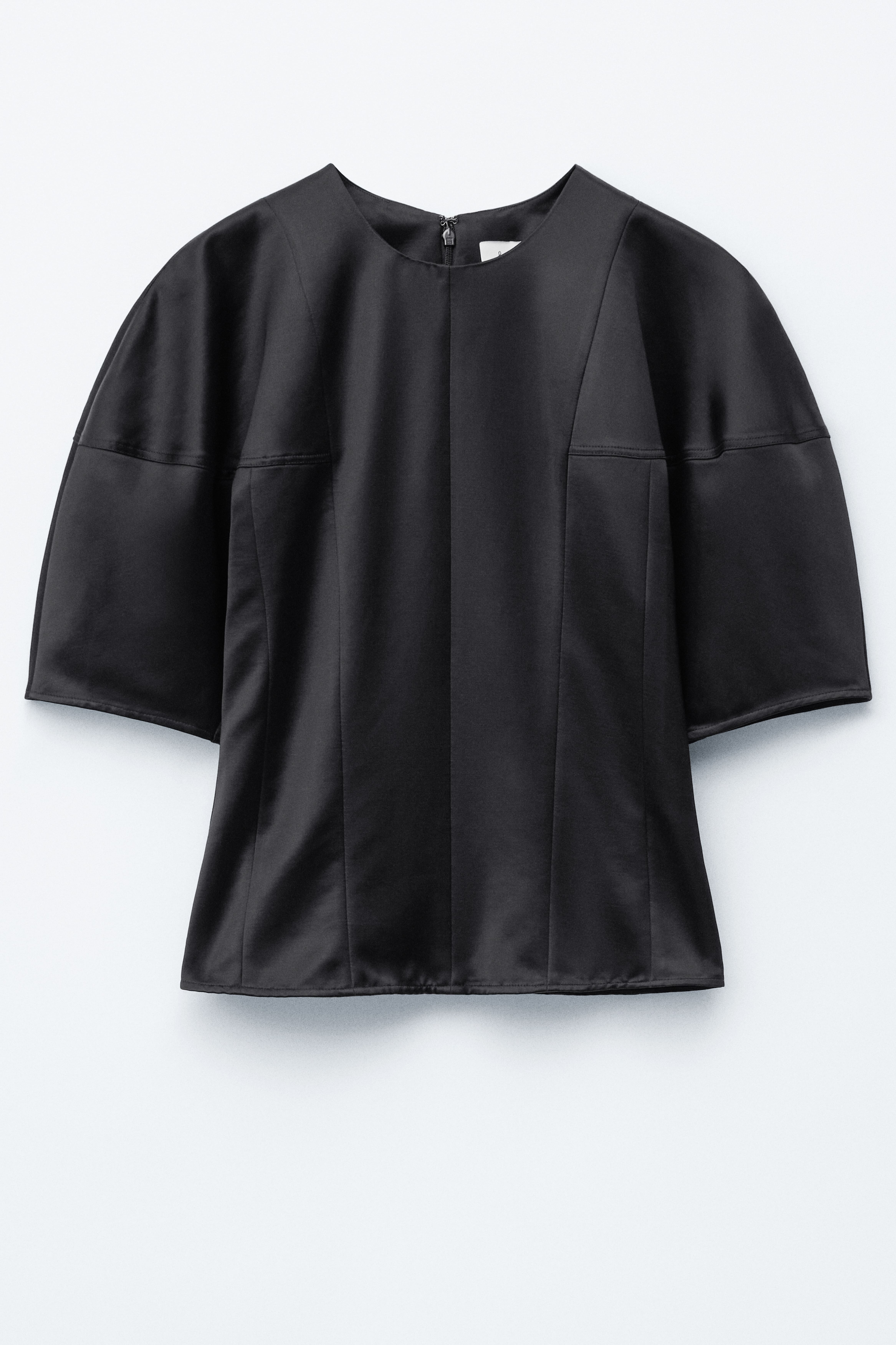 Satintopp med puffärm - Svart/Beige