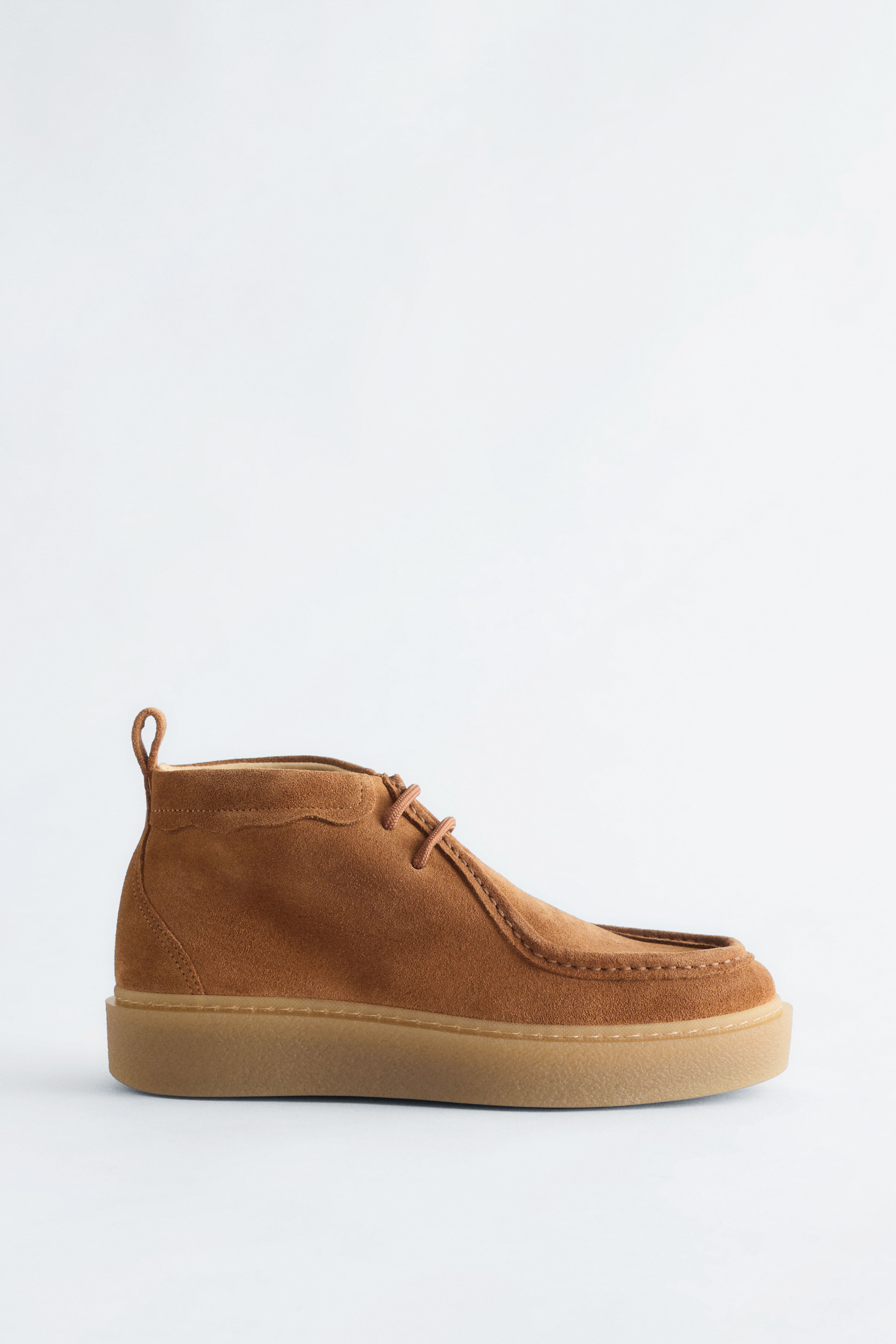 Suède desertboots met plateauzool - Cognac/Zwart