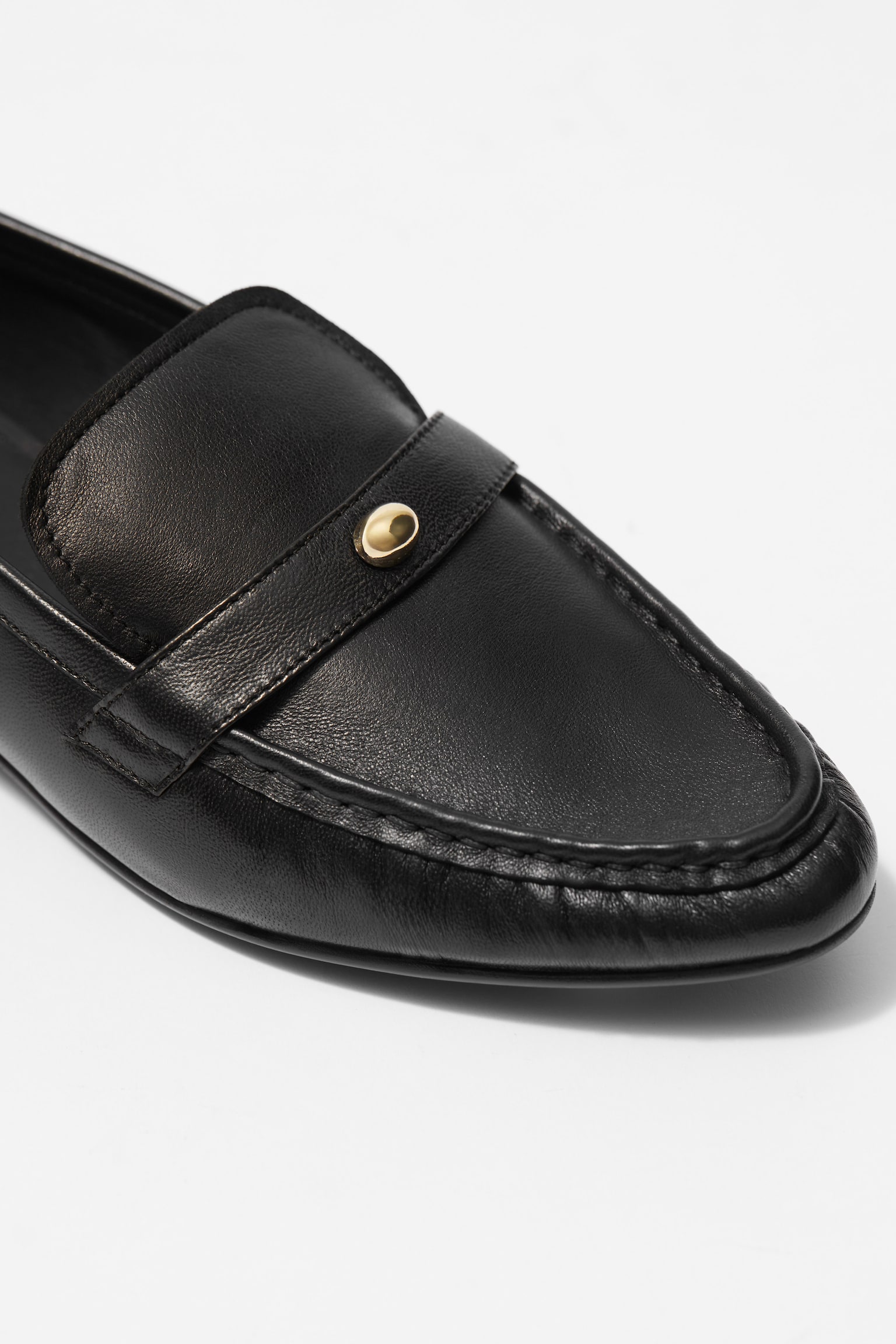 Classic Leather Loafers - Black/Leopard - 6