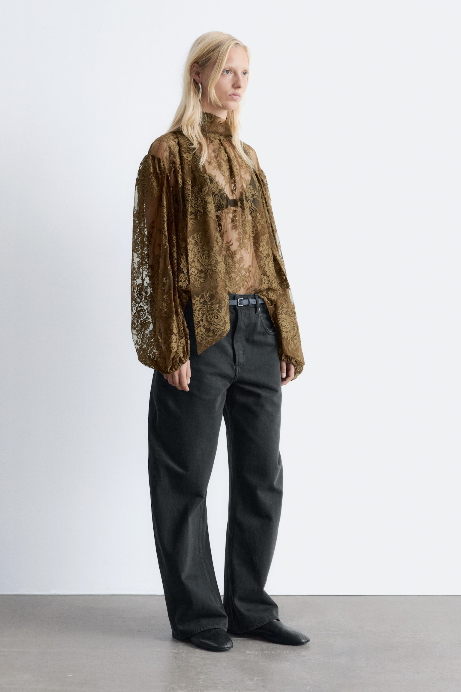 Blouse en dentelle à ruban noué - Vert kaki/Blanc - 6