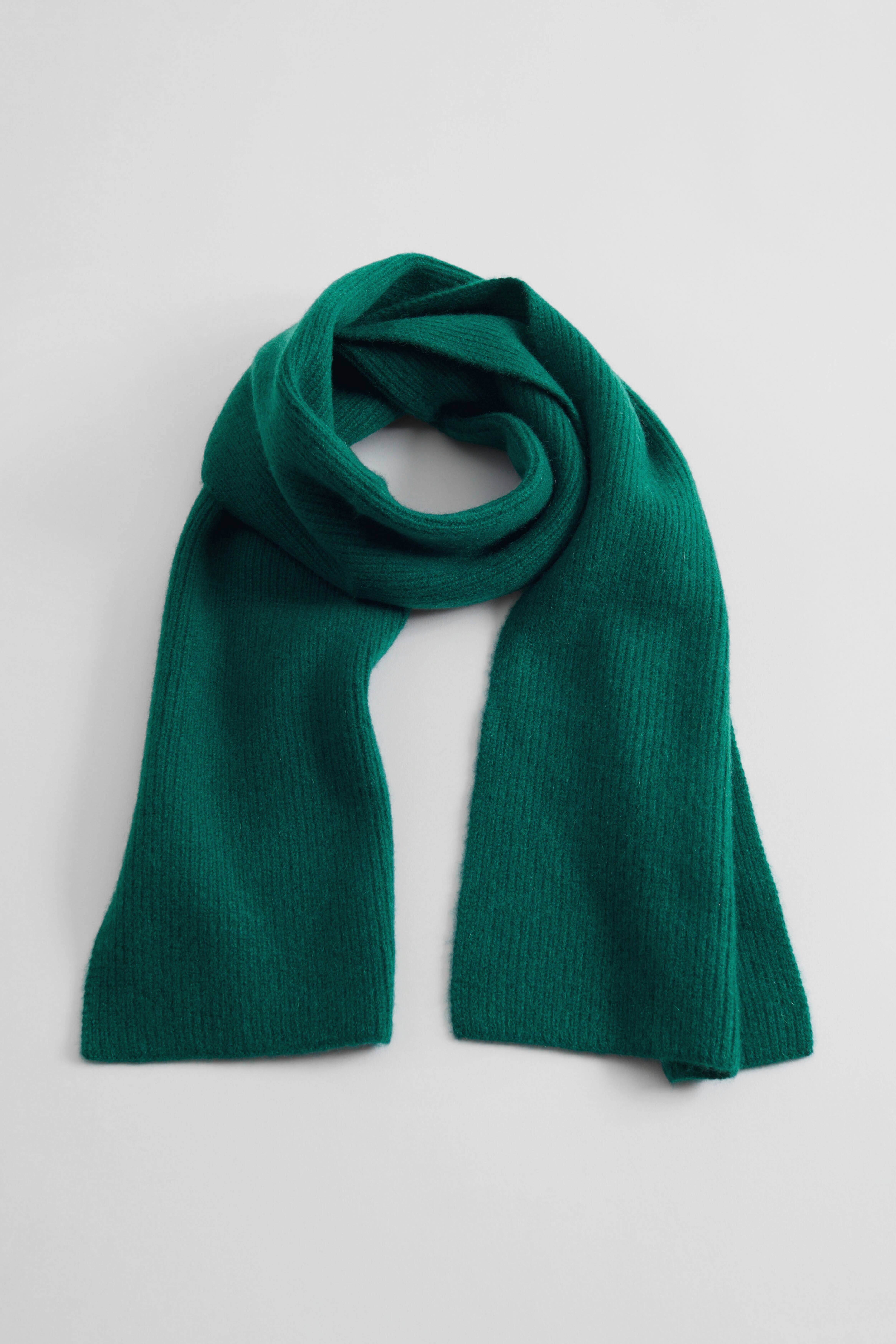 grüner schal h&m
