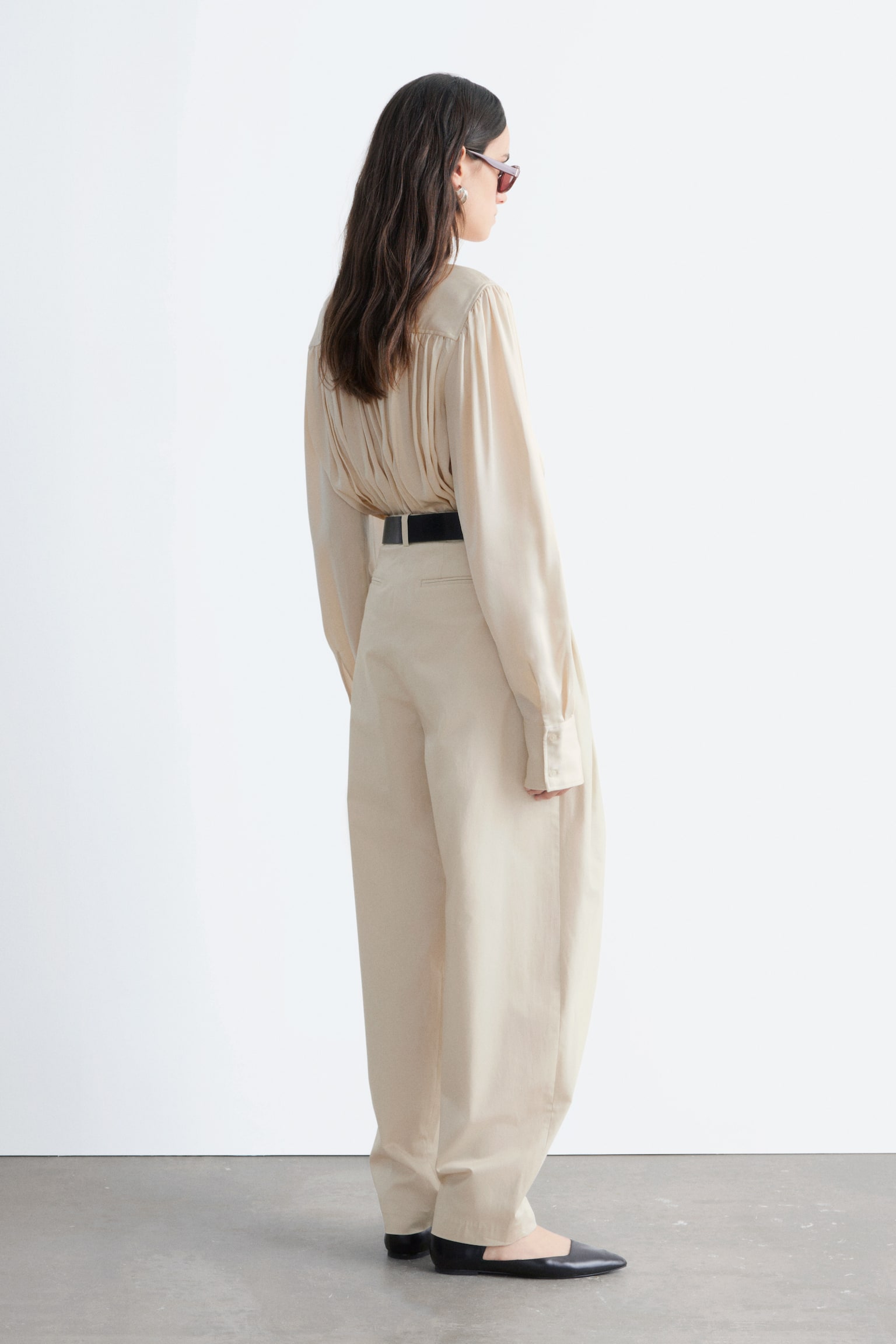 Hordó-szárú Redőzött Nadrág - Off-White - 6