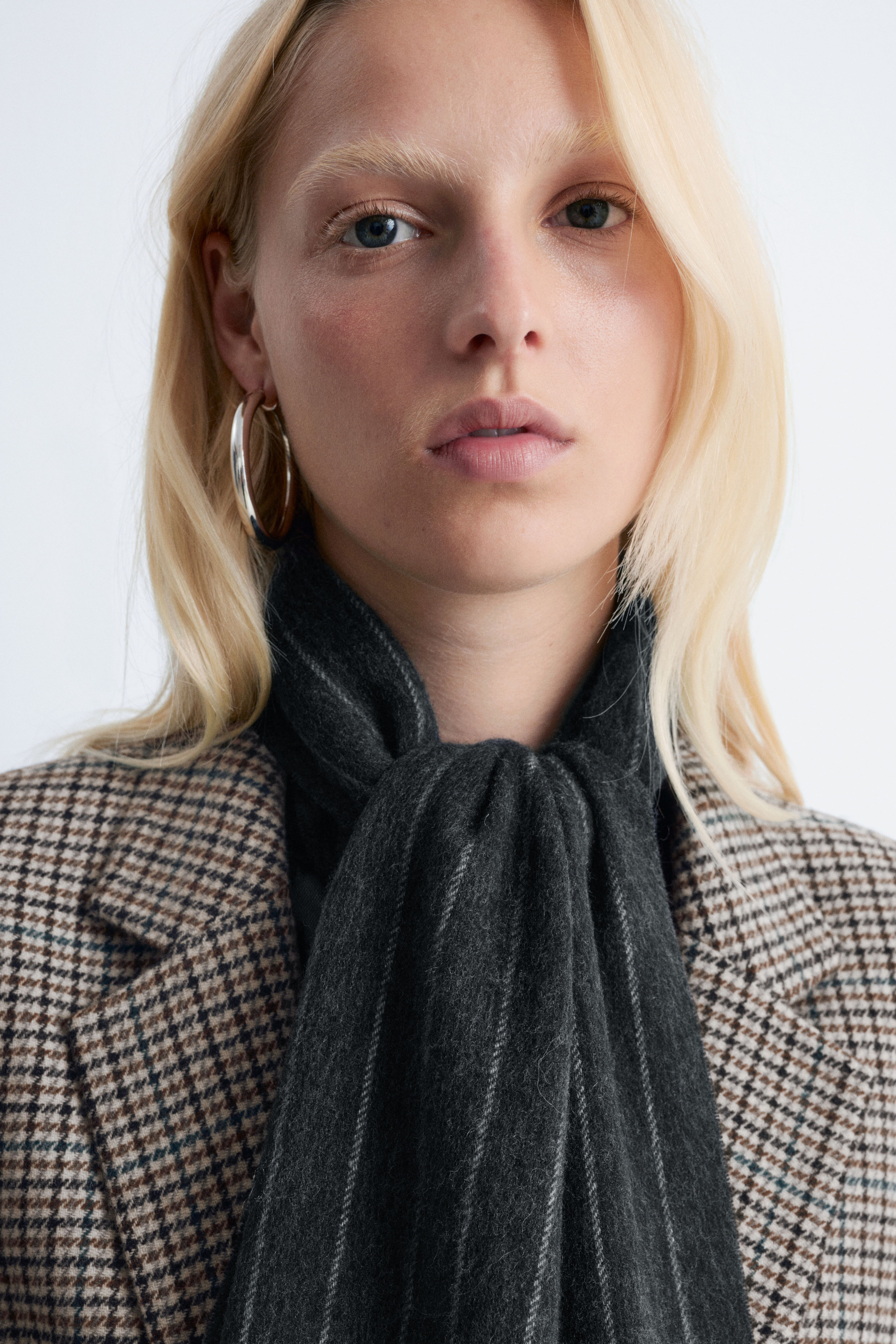 Gyapjú és kasmír takarósál - Sötétszürke csíkos