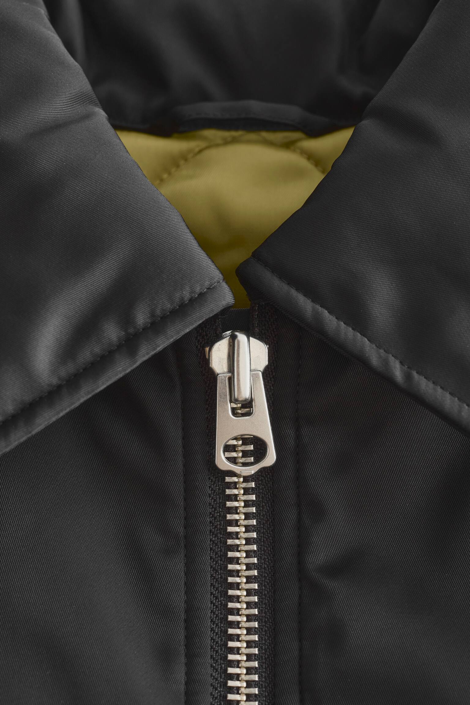 Verkürzte Bomberjacke - Schwarz - 10