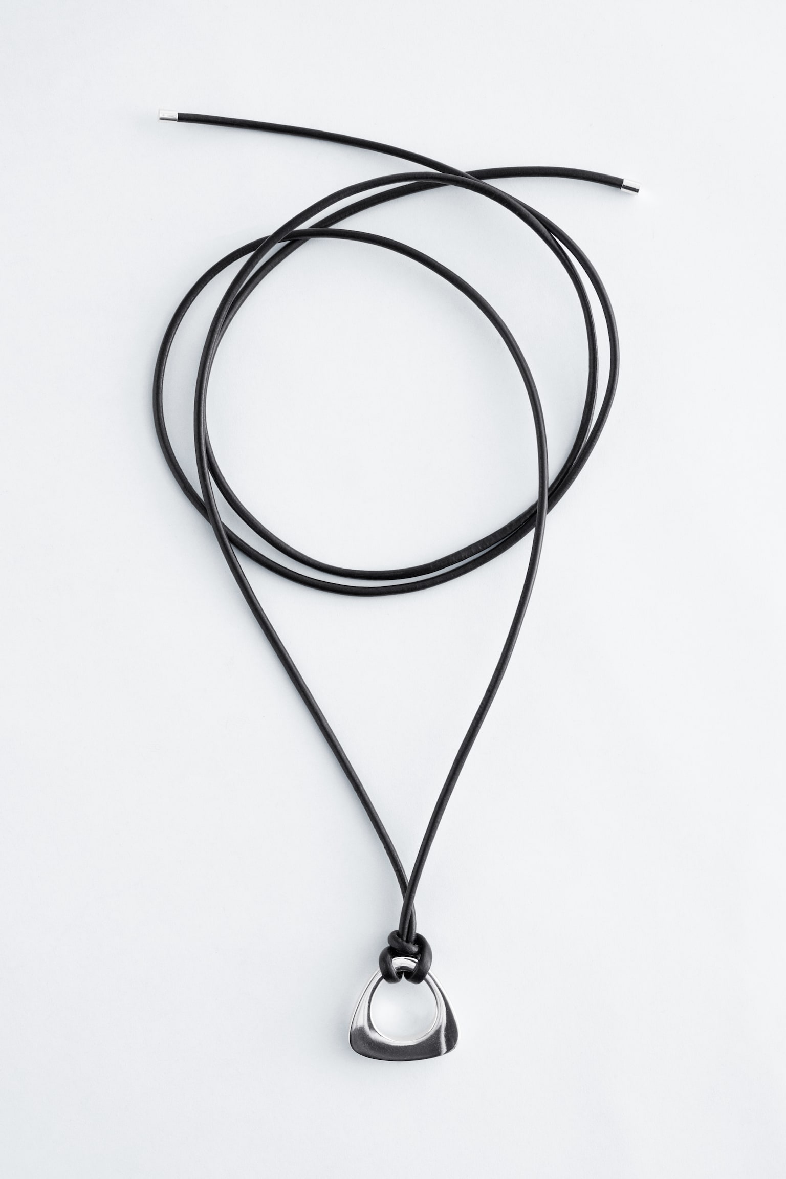 Naszyjnik z wisiorkiem - Srebrny - 1