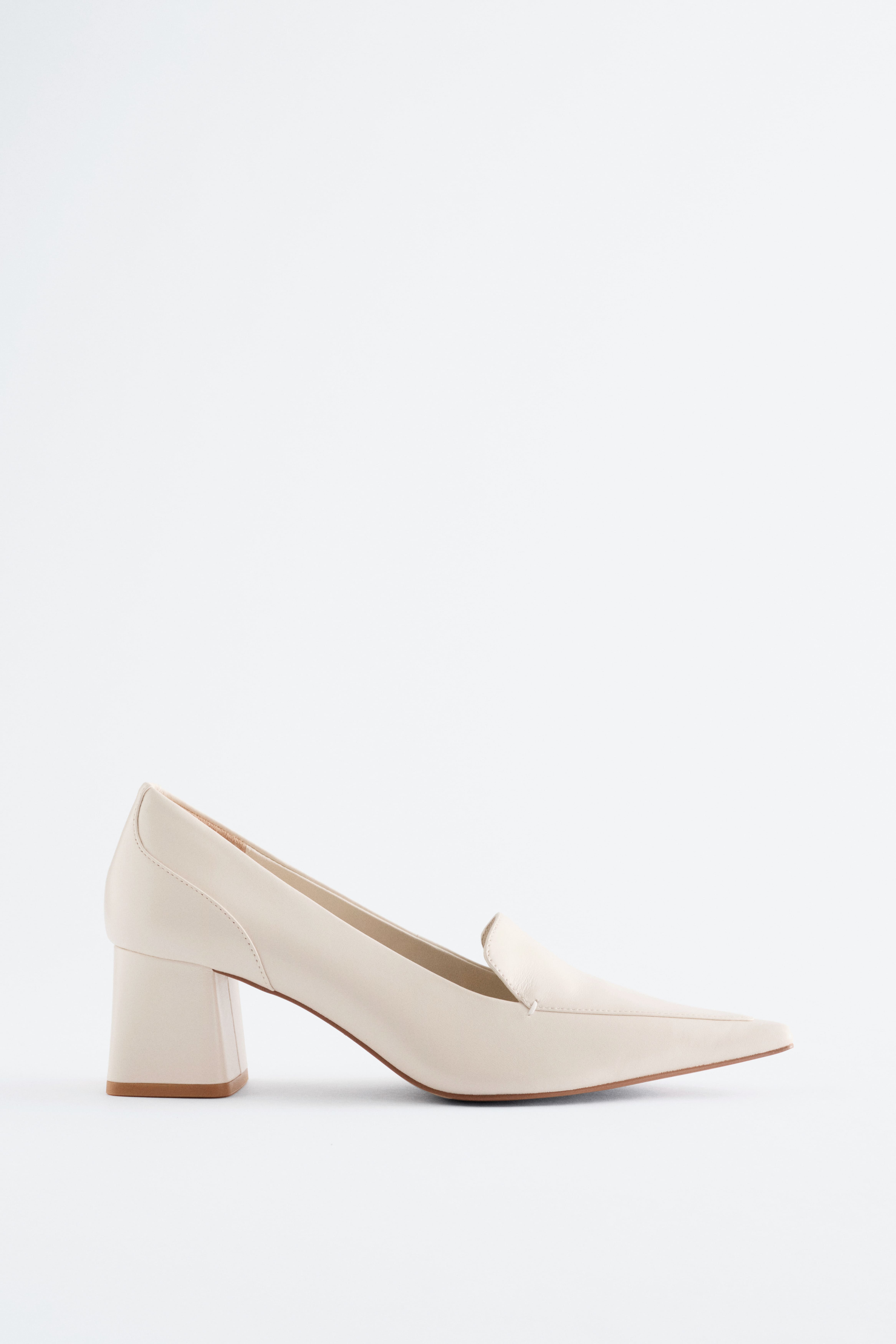 Loafer-Pumps aus Leder - Creme/Schwarz