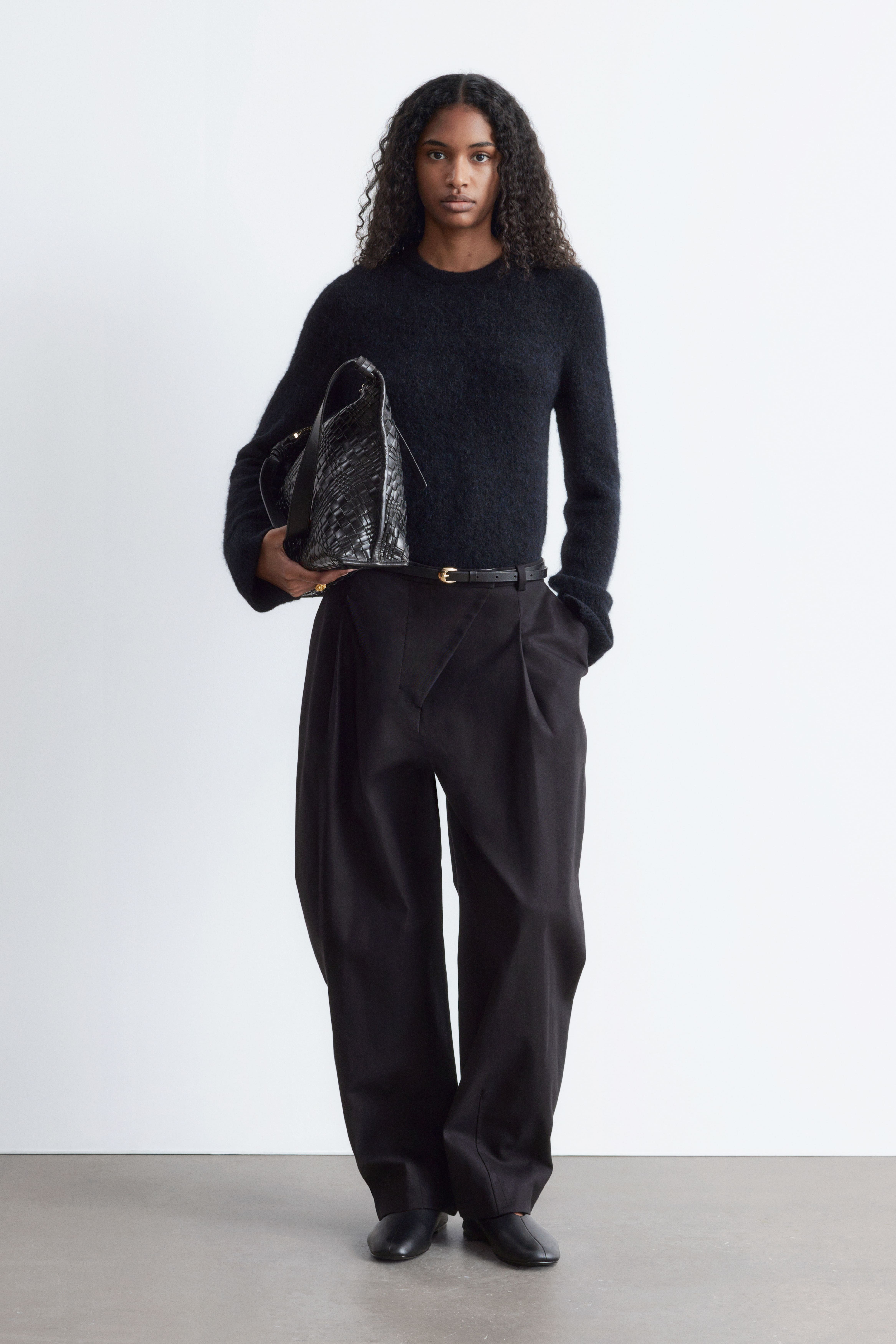 Slim Fit Strikkegenser - Svart/Lysegul