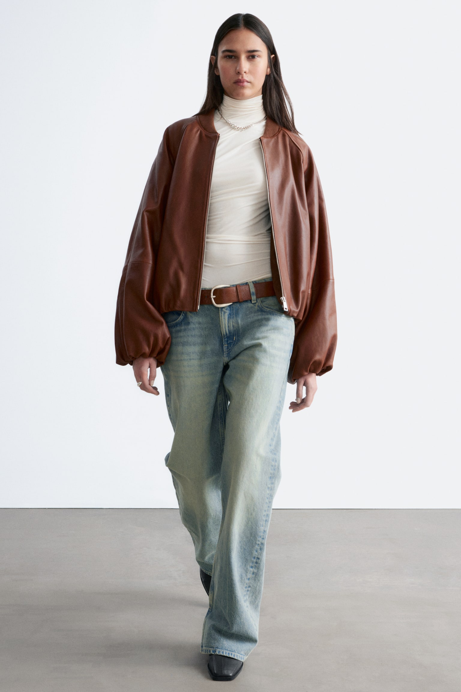 Jeans mit geradem Bein - Verwaschenes Hellblau - 8