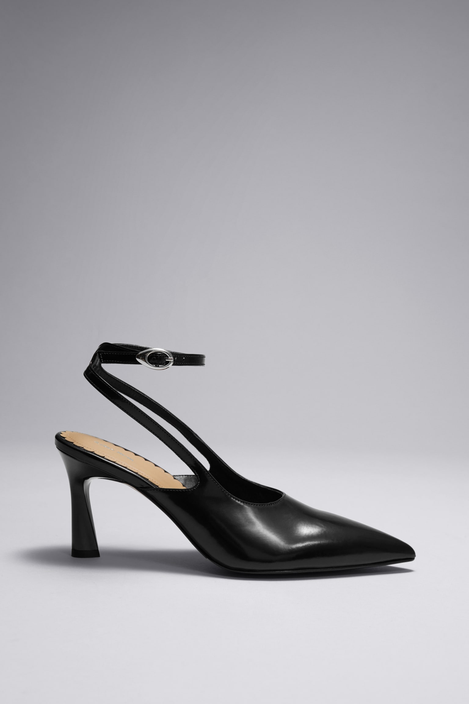 Pointy Slingback Leather Pumps - Black - 1